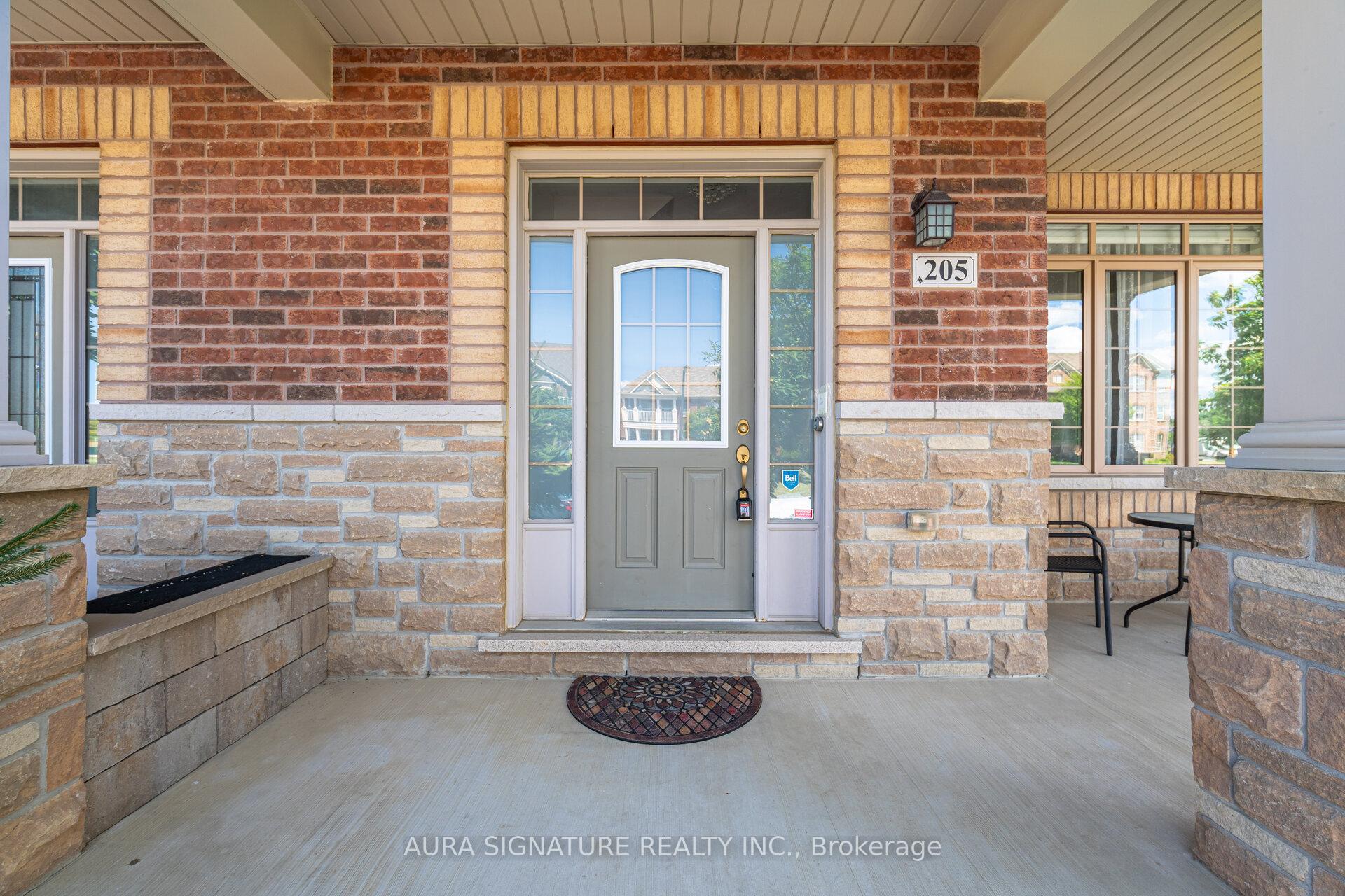 Photo 4 of 205 East's Corners Boulevard, Vaughan, Kleinburg — HOMEH