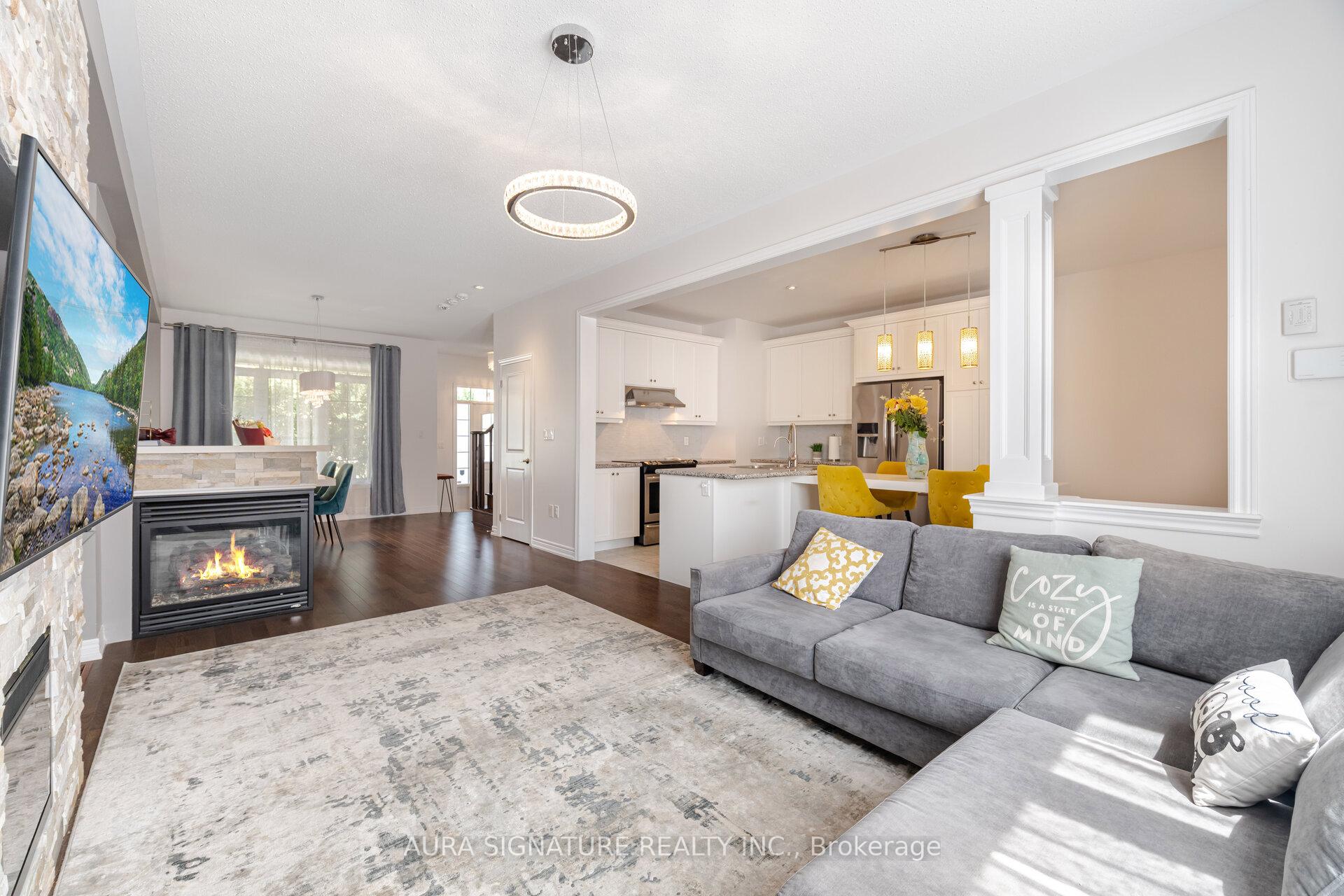 Photo 14 of 205 East's Corners Boulevard, Vaughan, Kleinburg — HOMEH