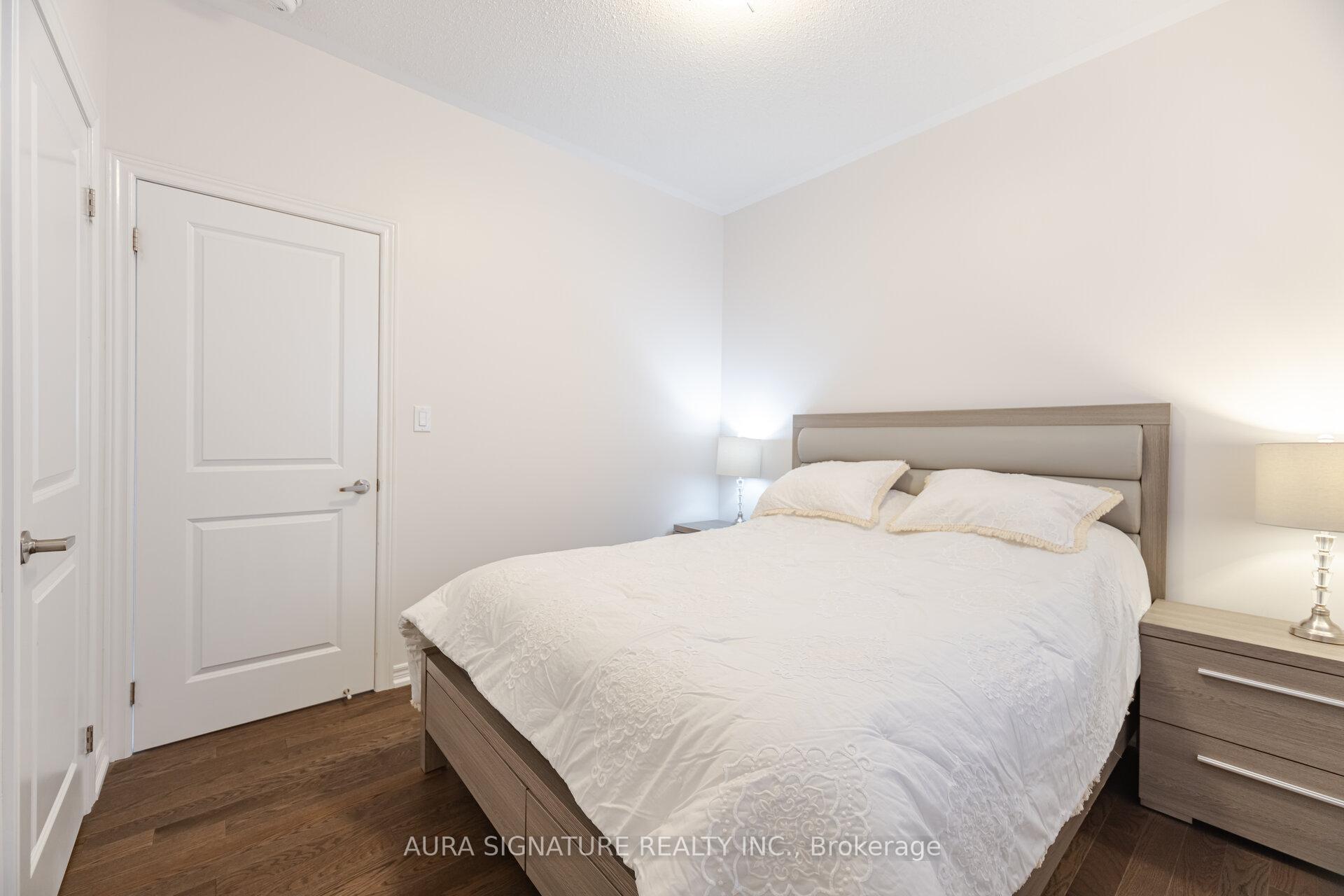 Photo 33 of 205 East's Corners Boulevard, Vaughan, Kleinburg — HOMEH