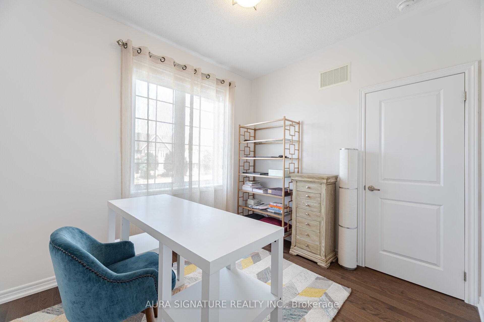 Photo 35 of 205 East's Corners Boulevard, Vaughan, Kleinburg — HOMEH