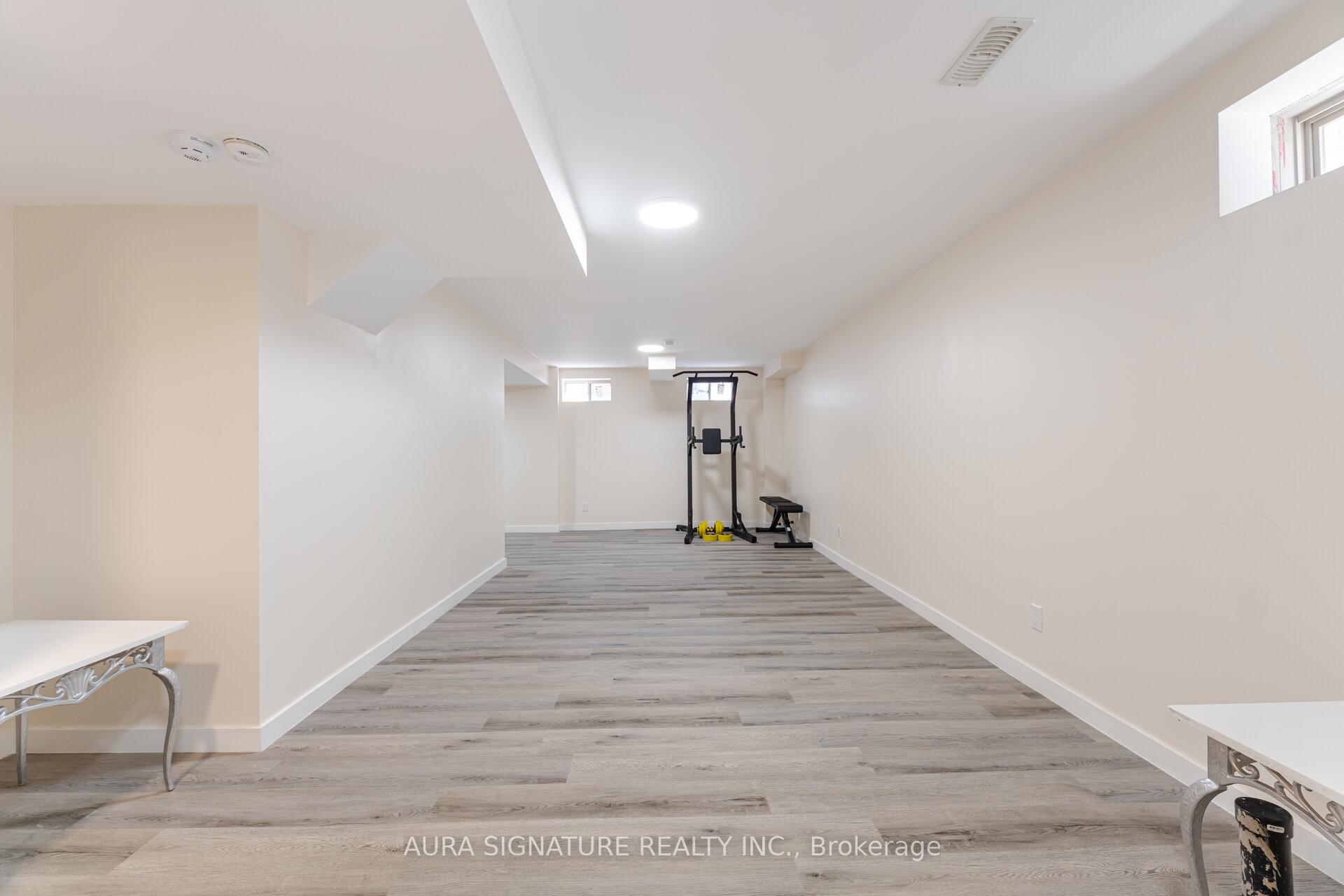 Photo 40 of 205 East's Corners Boulevard, Vaughan, Kleinburg — HOMEH