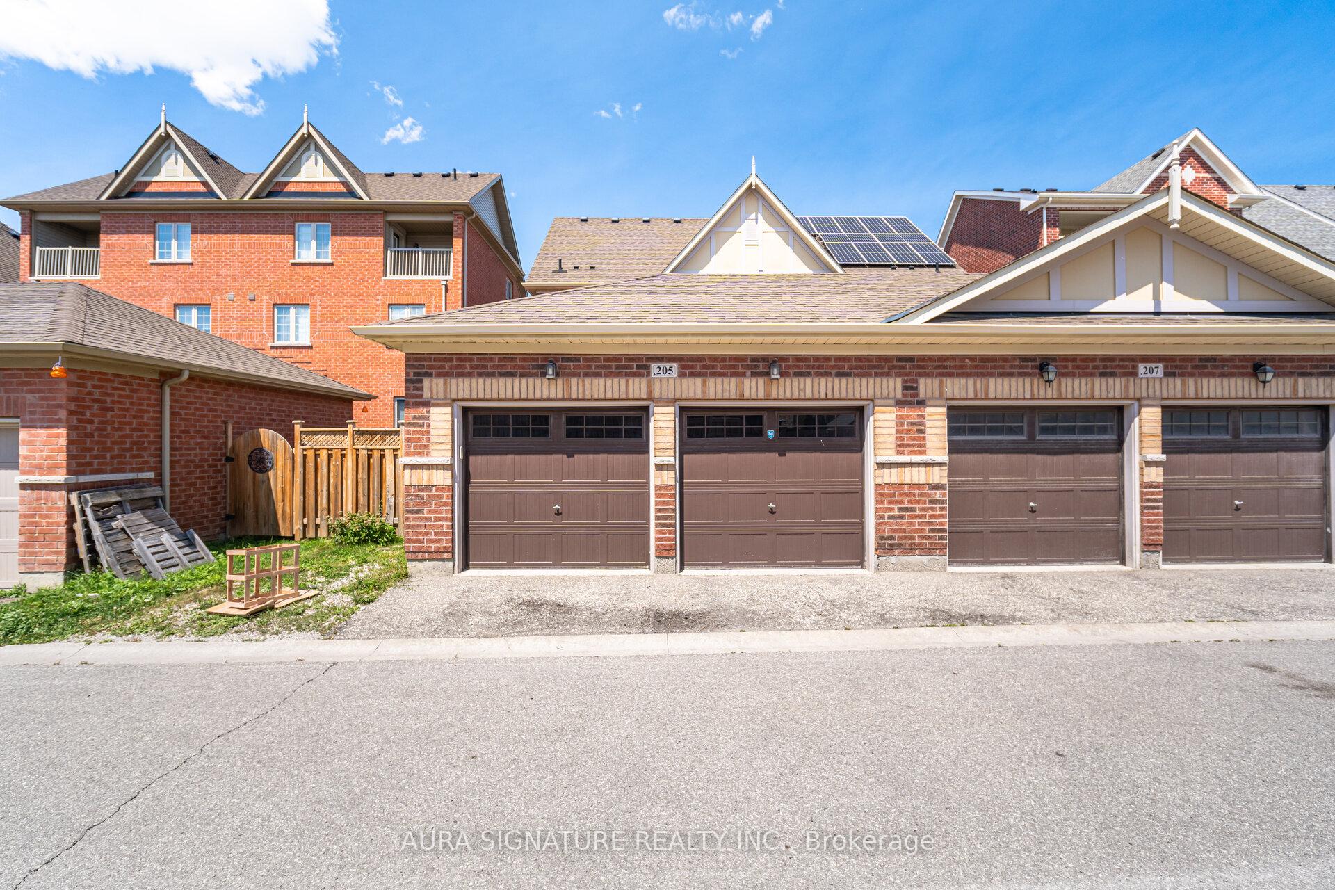 Photo 46 of 205 East's Corners Boulevard, Vaughan, Kleinburg — HOMEH