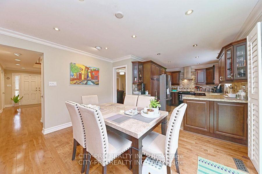 Photo 11 of 58 Rossmull Crescent, Vaughan, Islington Woods — HOMEH