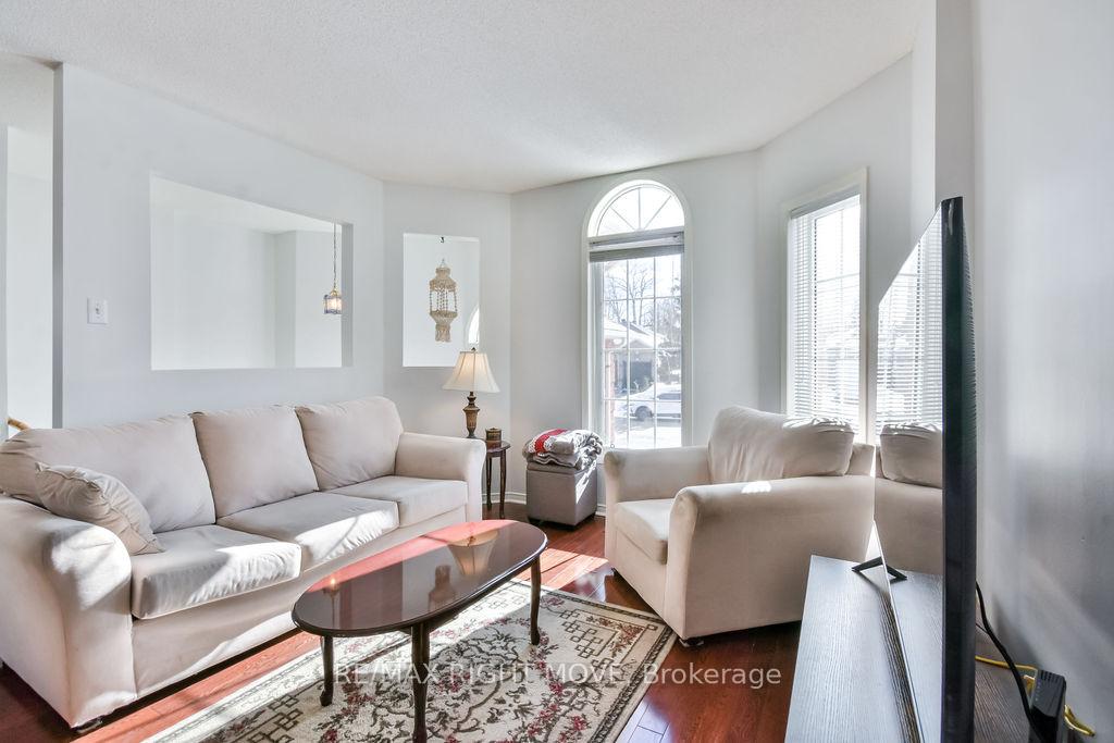 Photo 12 of 203 Dyer Drive, Wasaga Beach — HOMEH