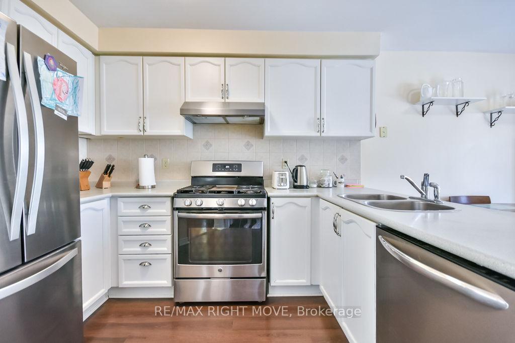 Photo 14 of 203 Dyer Drive, Wasaga Beach — HOMEH