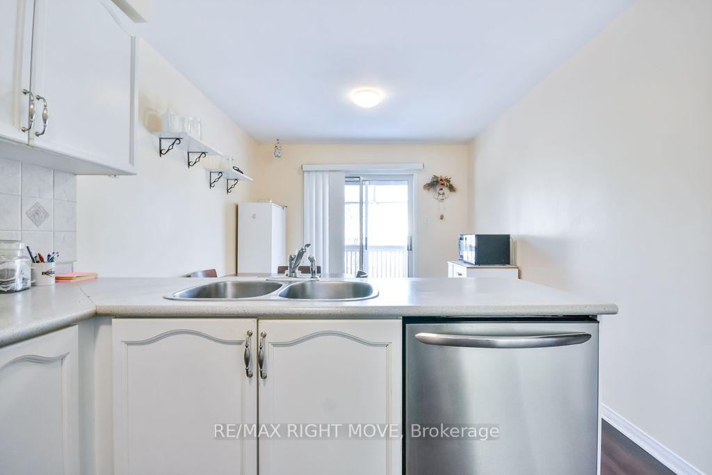 Photo 19 of 203 Dyer Drive, Wasaga Beach — HOMEH