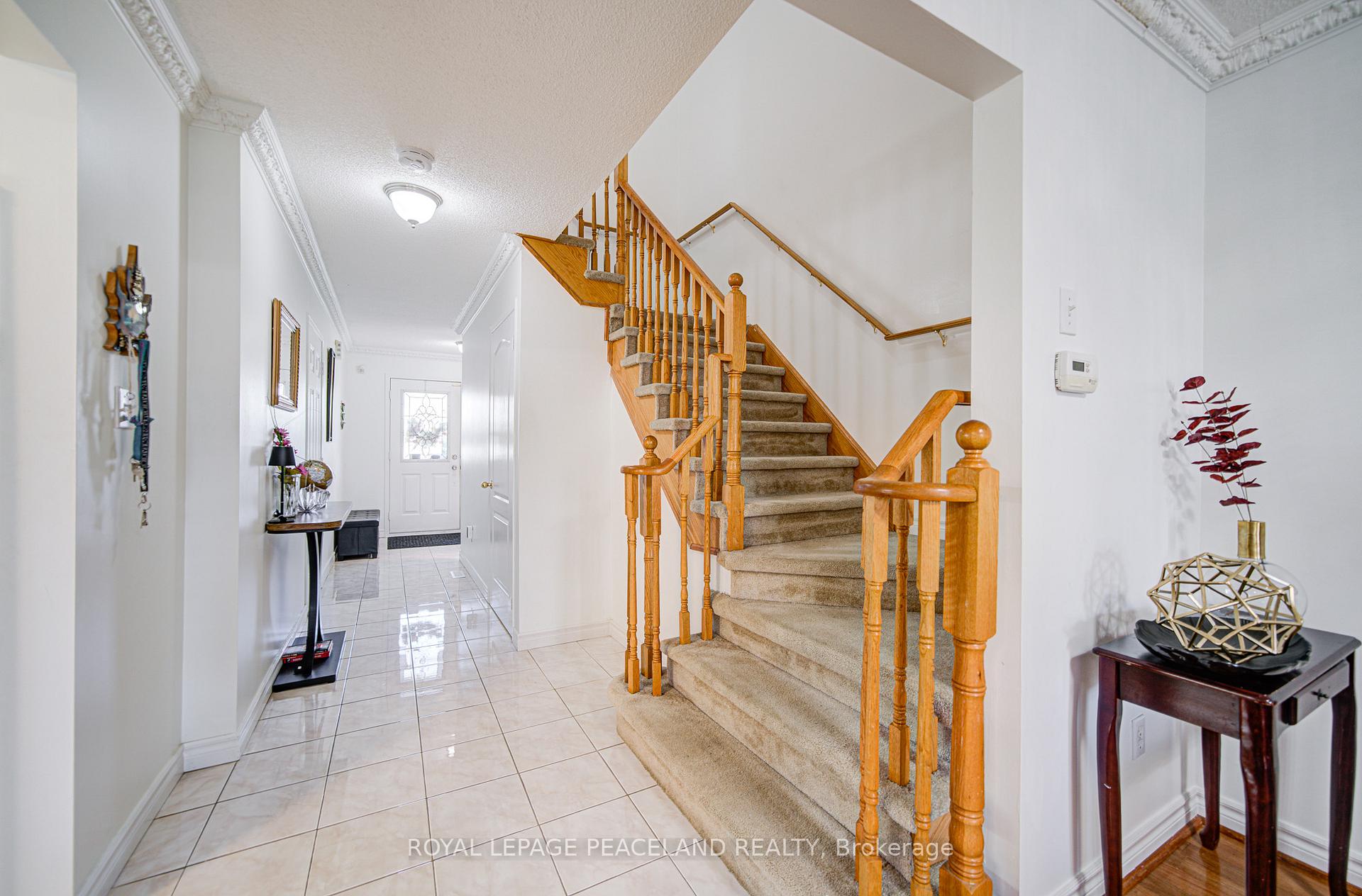 Photo 8 of 14 Oglevie Drive, Whitby, Pringle Creek — HOMEH