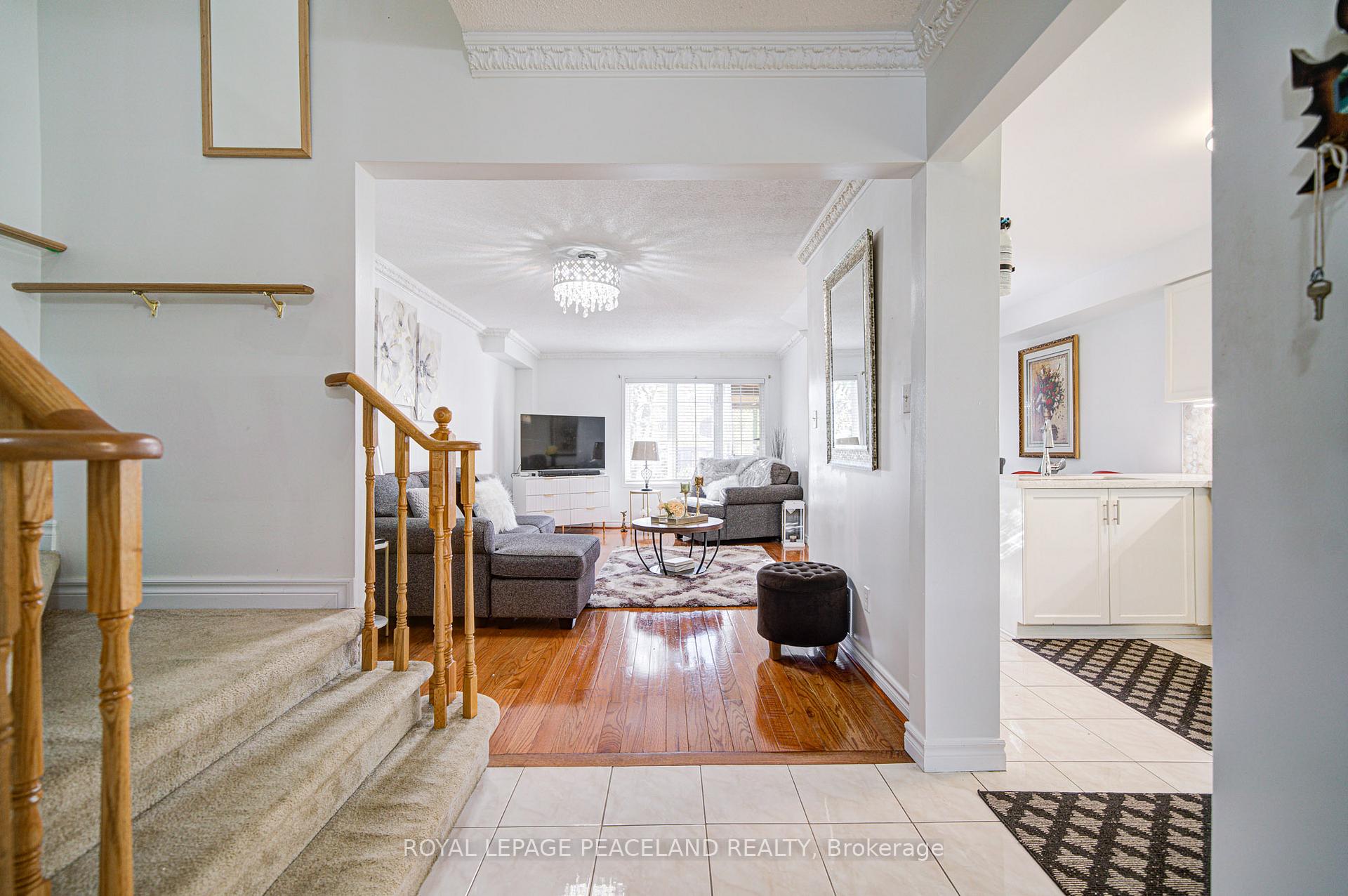 Photo 10 of 14 Oglevie Drive, Whitby, Pringle Creek — HOMEH