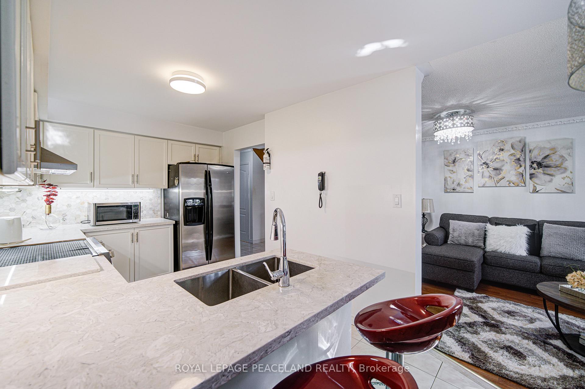 Photo 13 of 14 Oglevie Drive, Whitby, Pringle Creek — HOMEH