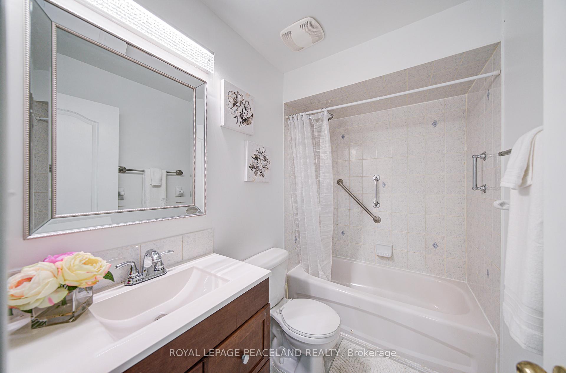 Photo 32 of 14 Oglevie Drive, Whitby, Pringle Creek — HOMEH