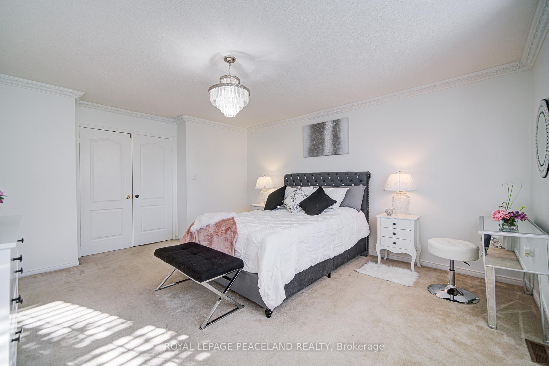 Photo 34 of 14 Oglevie Drive, Whitby, Pringle Creek — HOMEH