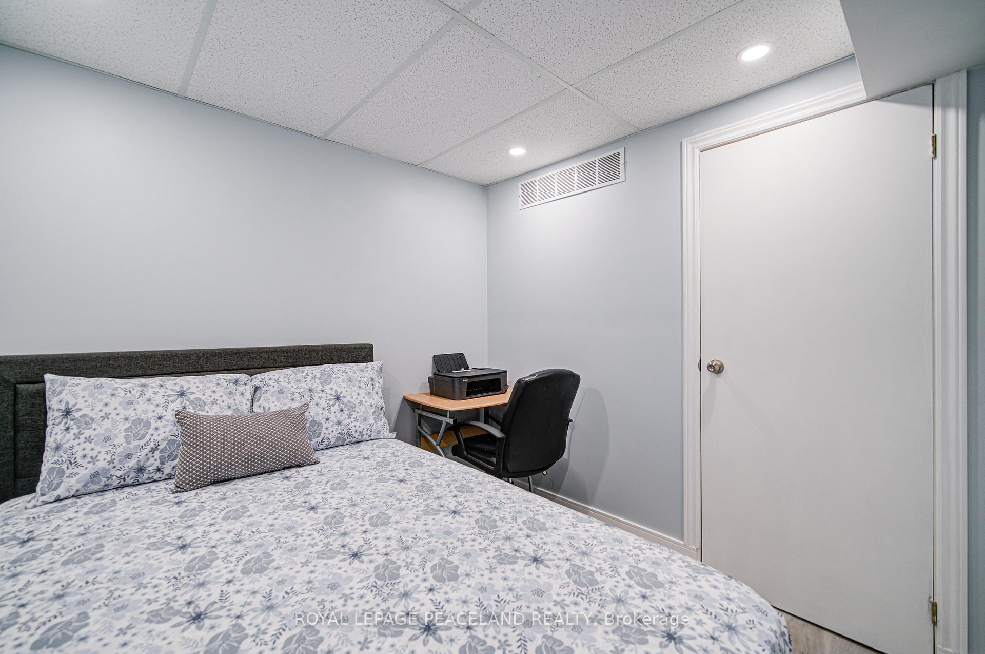 Photo 43 of 14 Oglevie Drive, Whitby, Pringle Creek — HOMEH