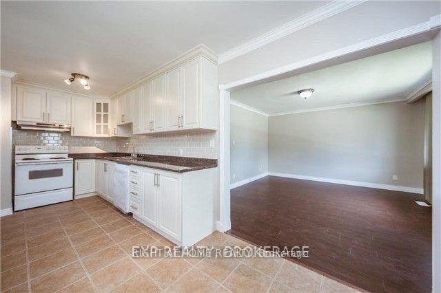 Photo 16 of 709 Gilbert Street W, Whitby, Downtown Whitby — HOMEH
