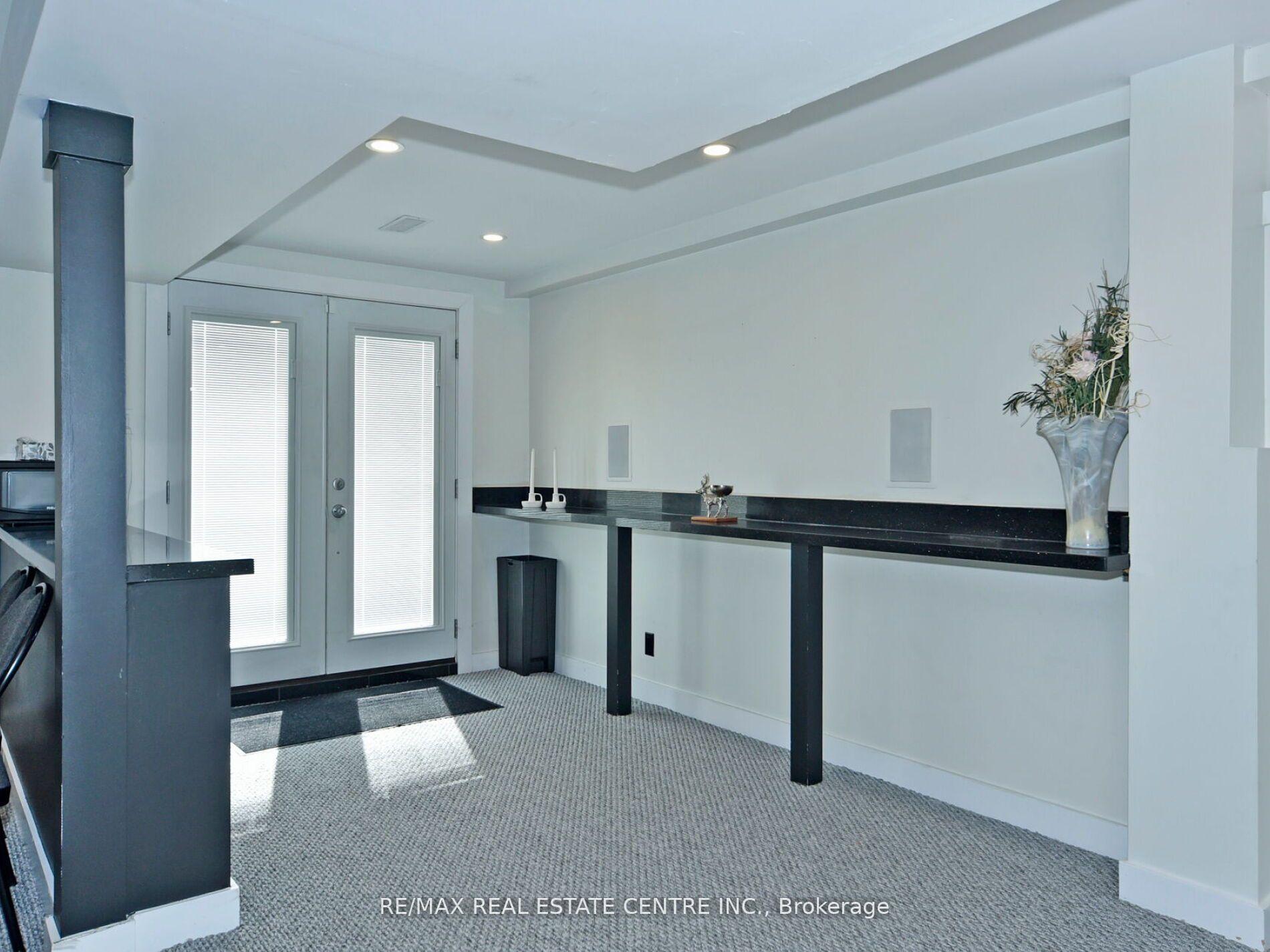 Photo 22 of 41 Fieldview Crescent, Whitby, Blue Grass Meadows — HOMEH