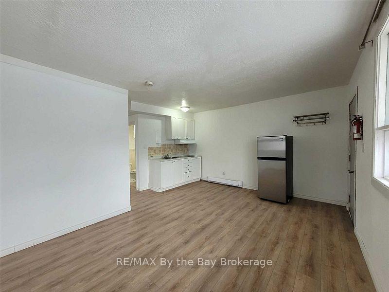 Photo 11 of Unit B10, 280 River Road E, Wasaga Beach — HOMEH