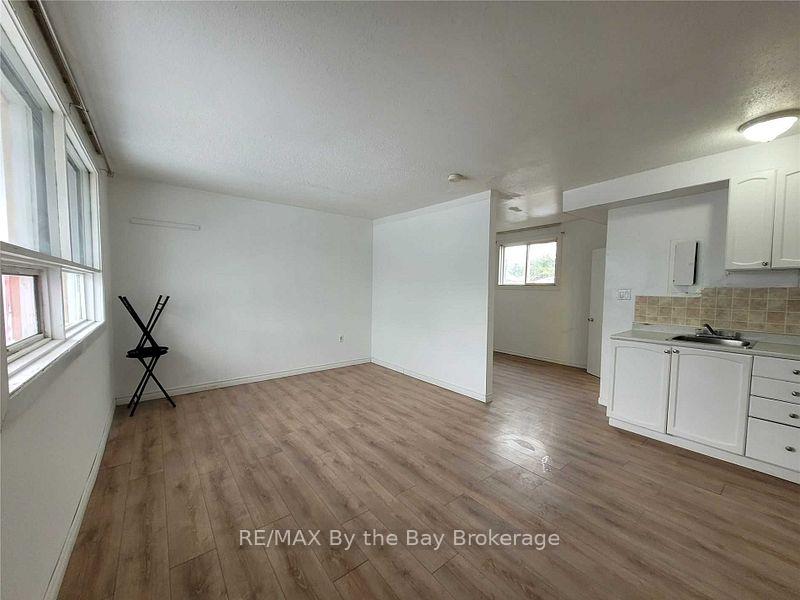 Photo 14 of Unit B10, 280 River Road E, Wasaga Beach — HOMEH