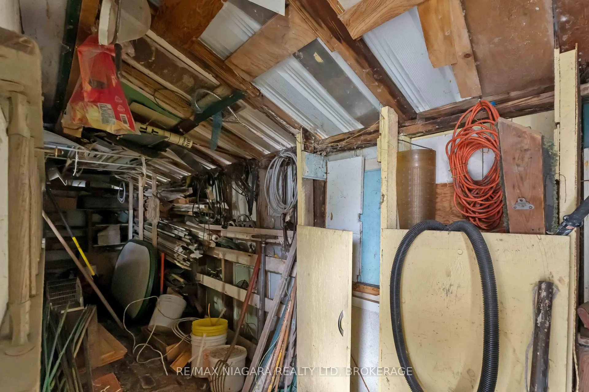 Photo 38 of 506 Harriet Street, Welland, Lincoln/Crowland — HOMEH