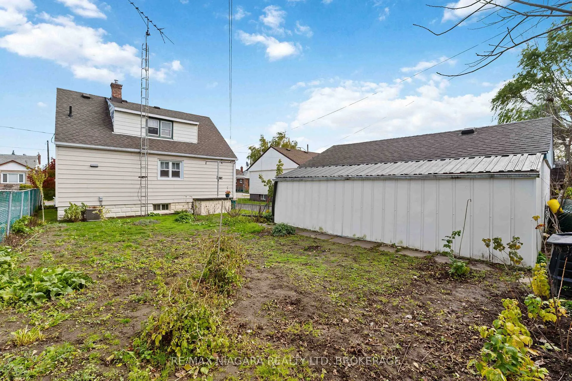 Photo 40 of 506 Harriet Street, Welland, Lincoln/Crowland — HOMEH