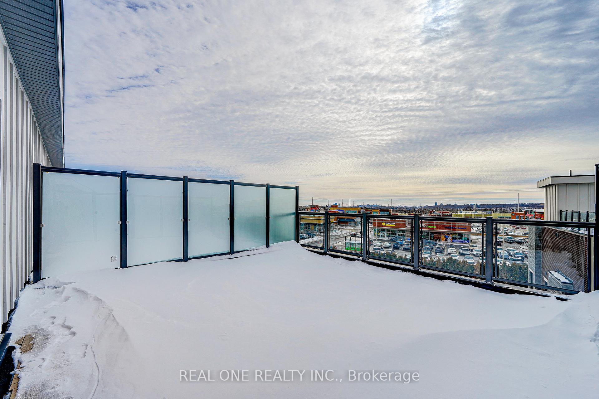Photo 26 of 35 George Kirby Street, Vaughan, Patterson — HOMEH