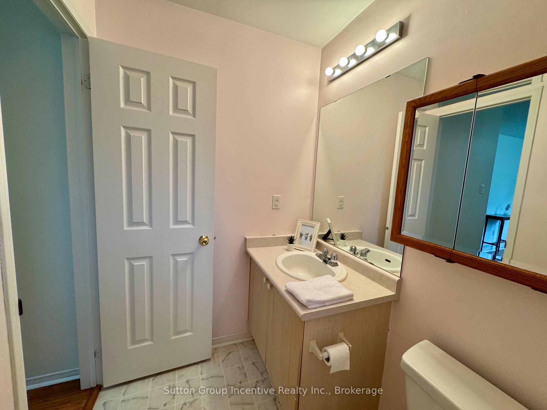Photo 18 of 4 Bush Crescent, Wasaga Beach — HOMEH