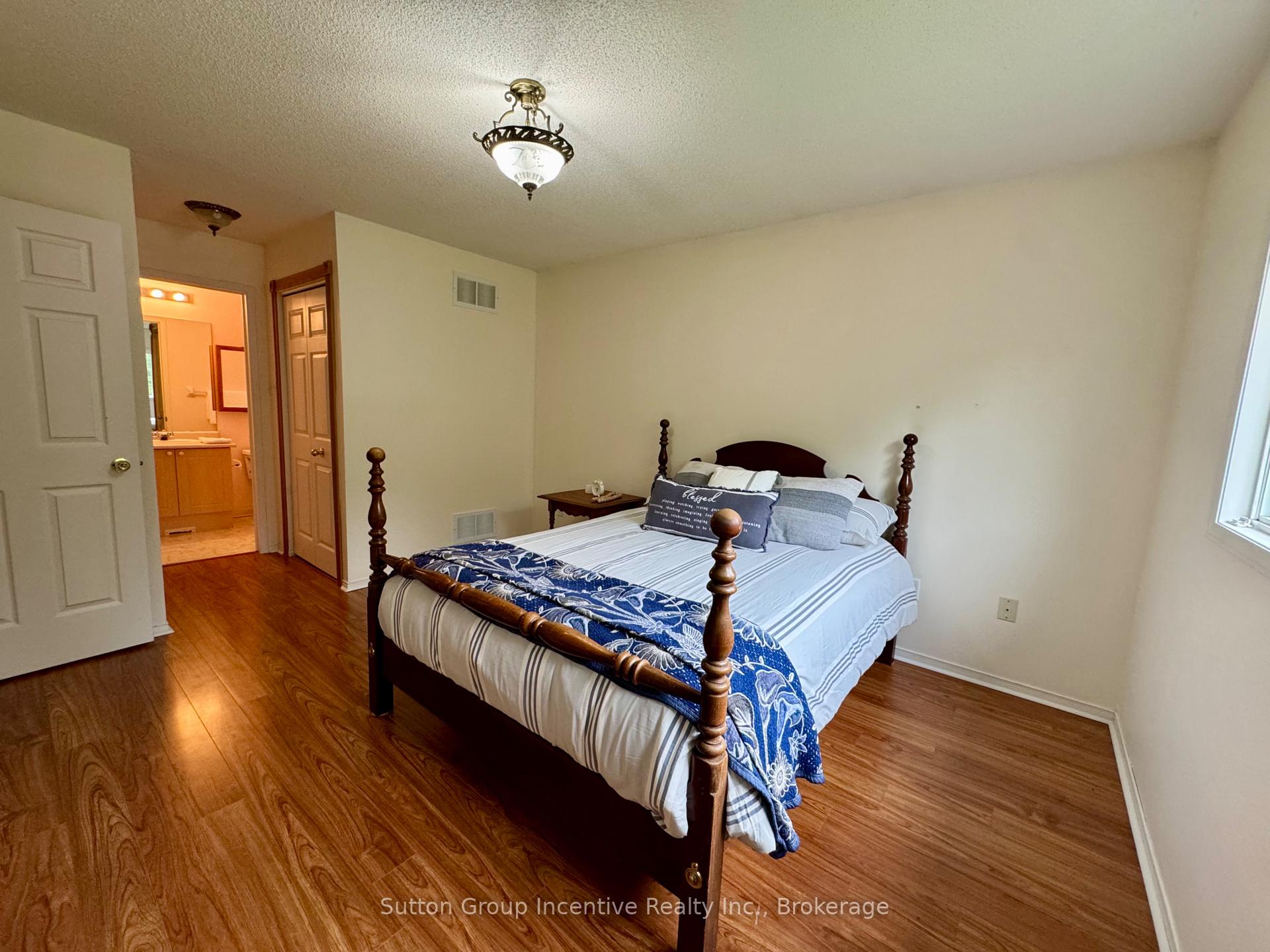 Photo 19 of 4 Bush Crescent, Wasaga Beach — HOMEH