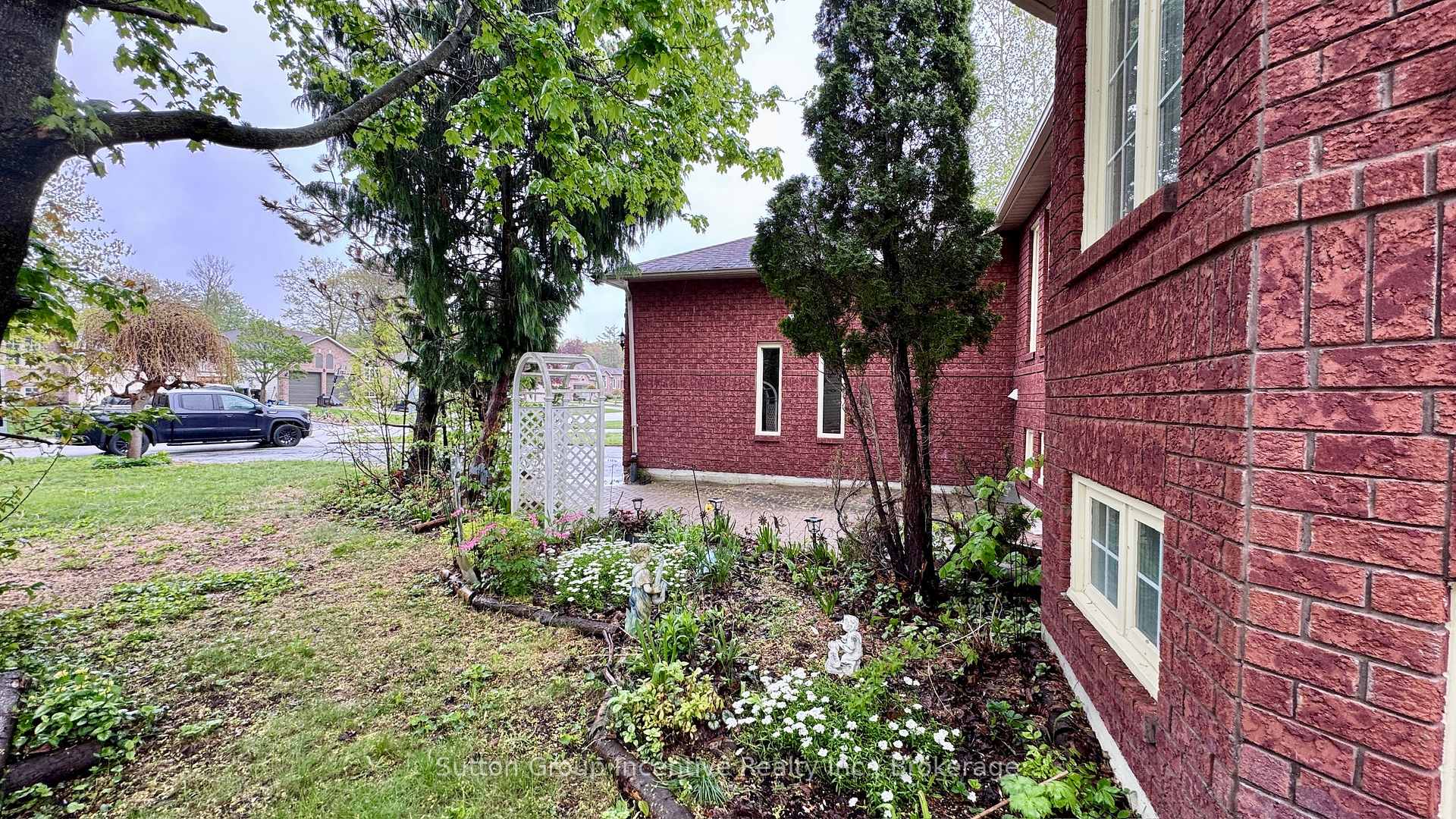 Photo 33 of 4 Bush Crescent, Wasaga Beach — HOMEH