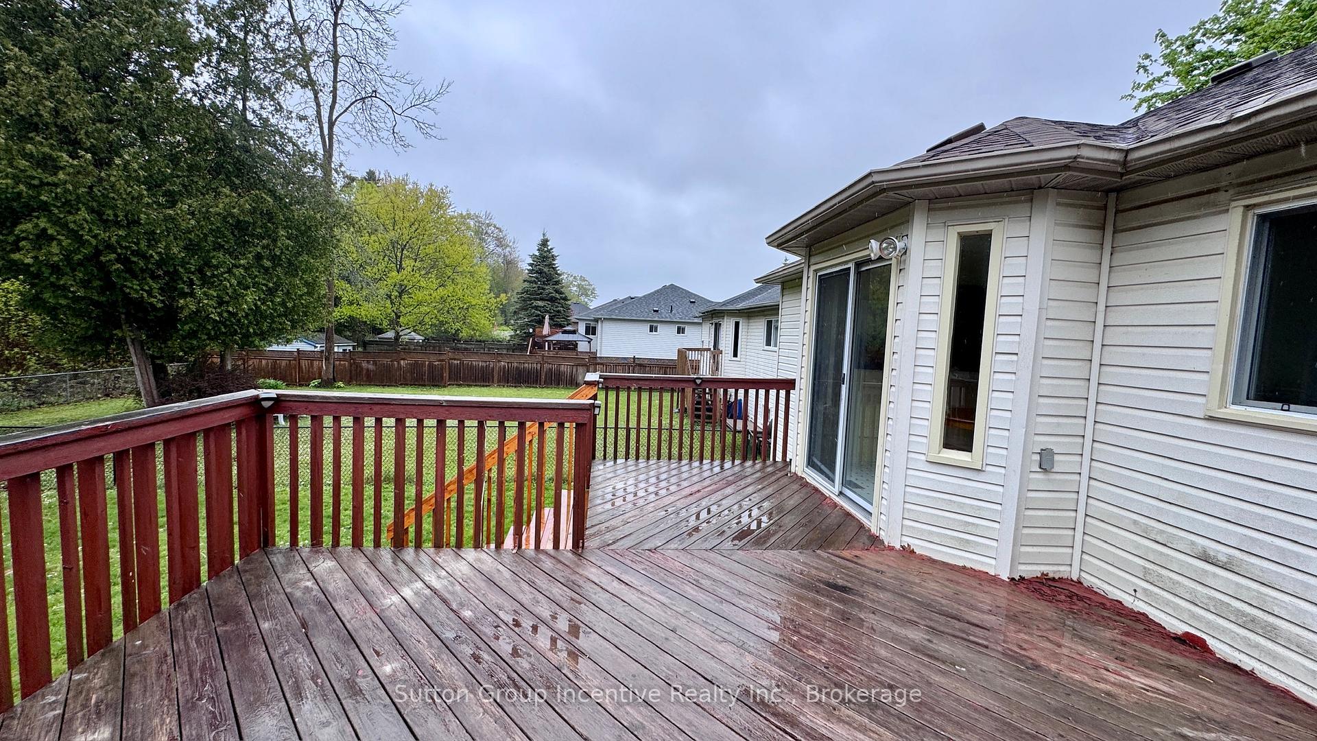 Photo 34 of 4 Bush Crescent, Wasaga Beach — HOMEH