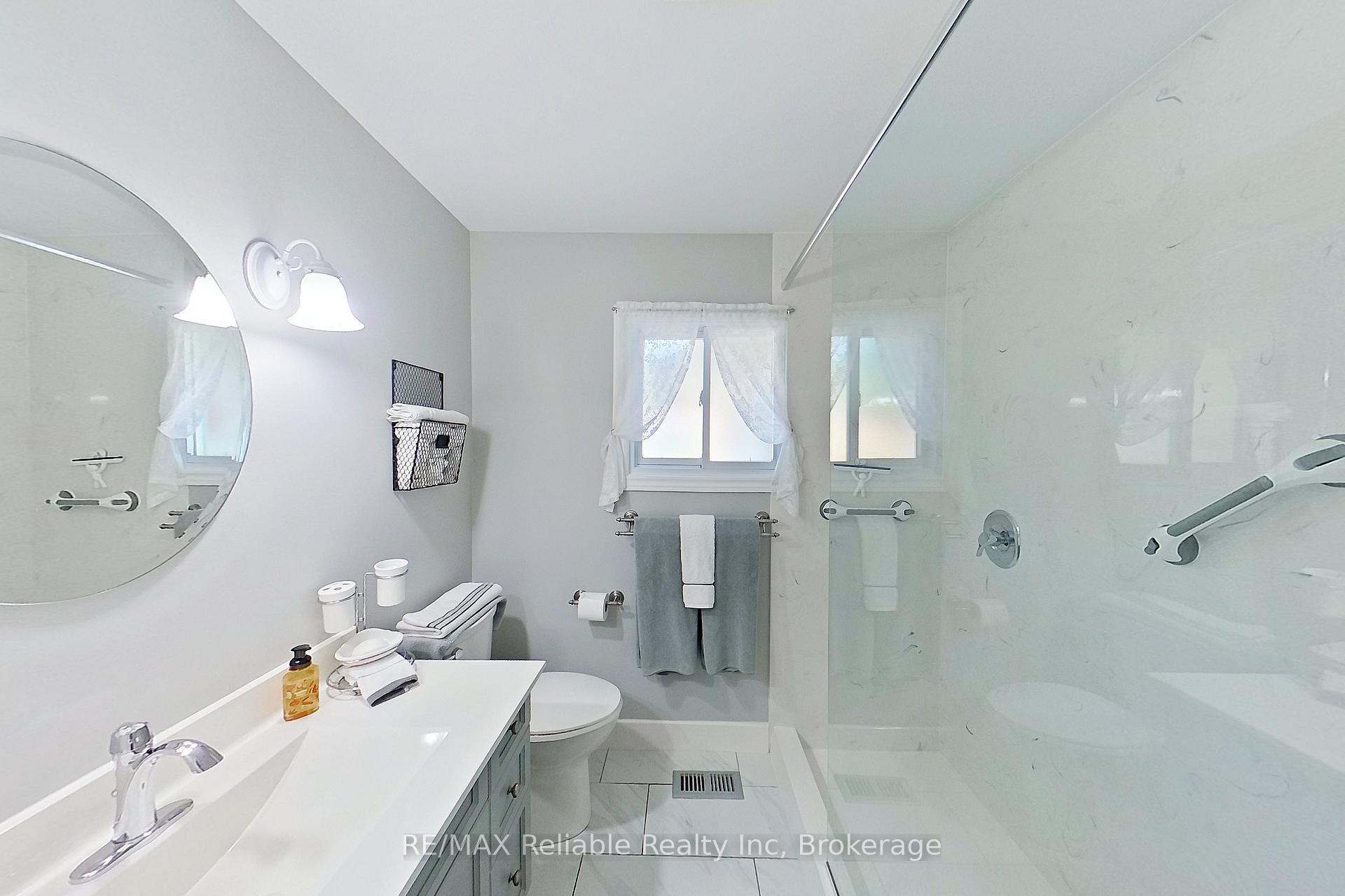 Photo 16 of 17 Louisa Street, Bluewater, Bayfield — HOMEH