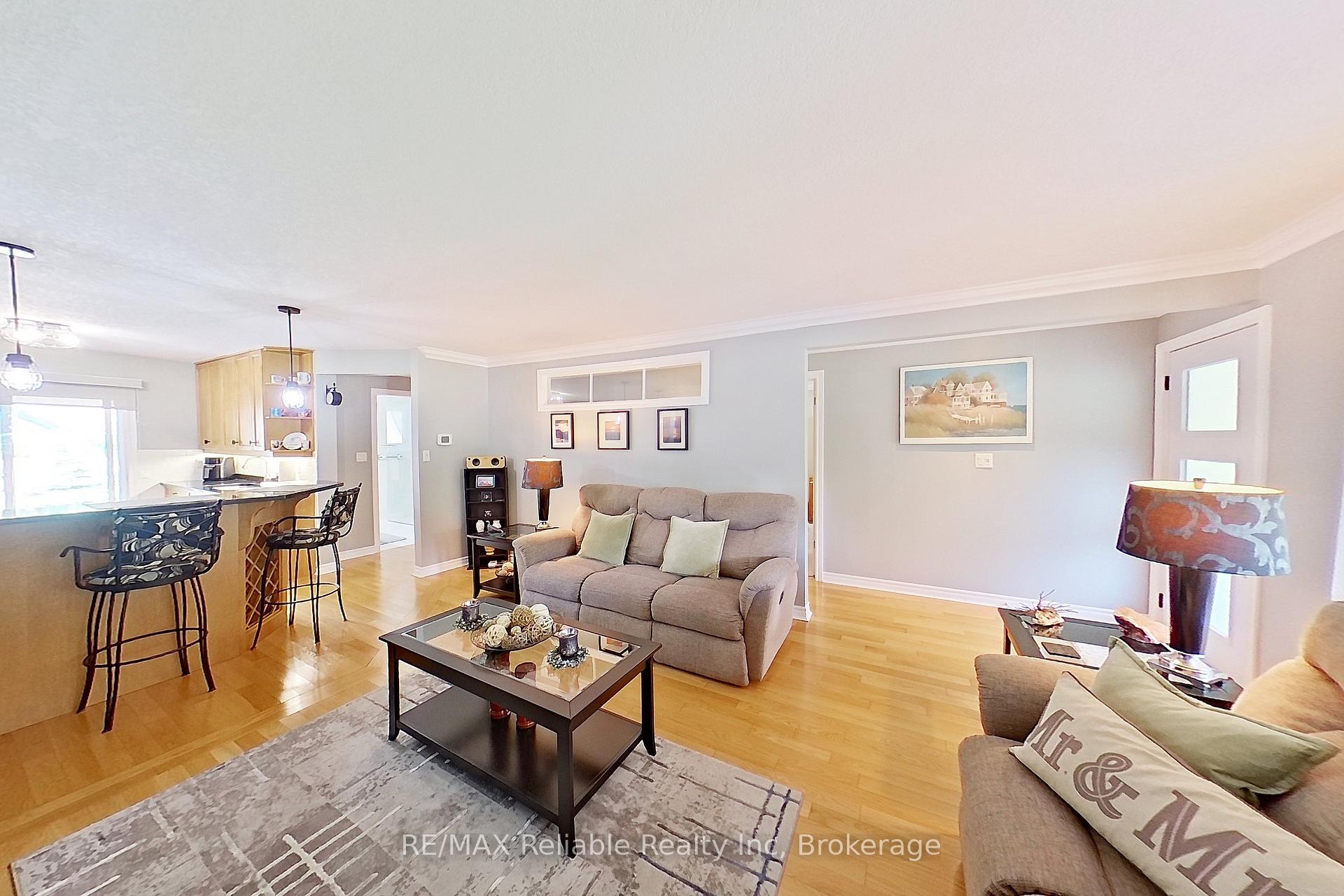 Photo 28 of 17 Louisa Street, Bluewater, Bayfield — HOMEH