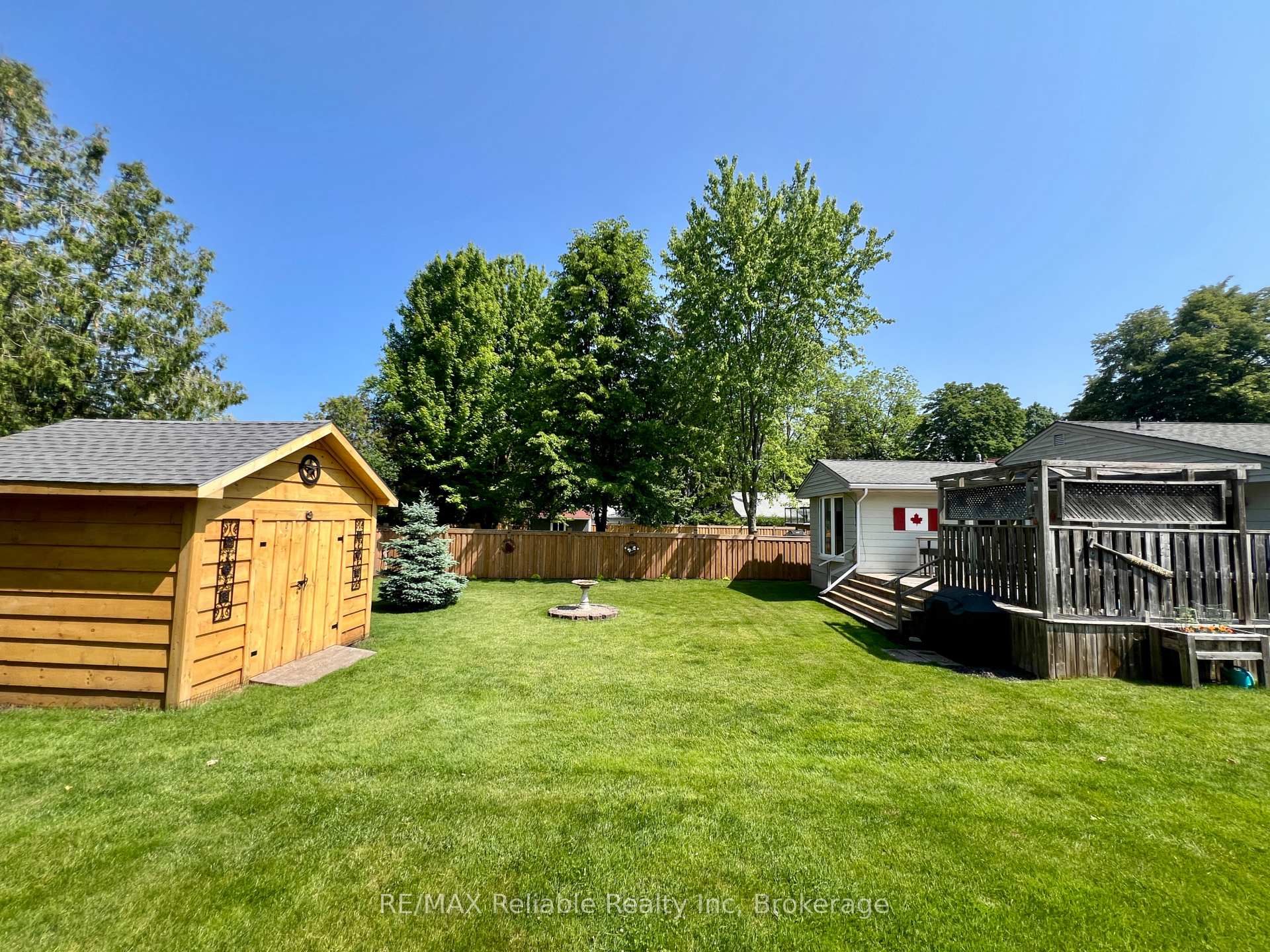 Photo 35 of 17 Louisa Street, Bluewater, Bayfield — HOMEH