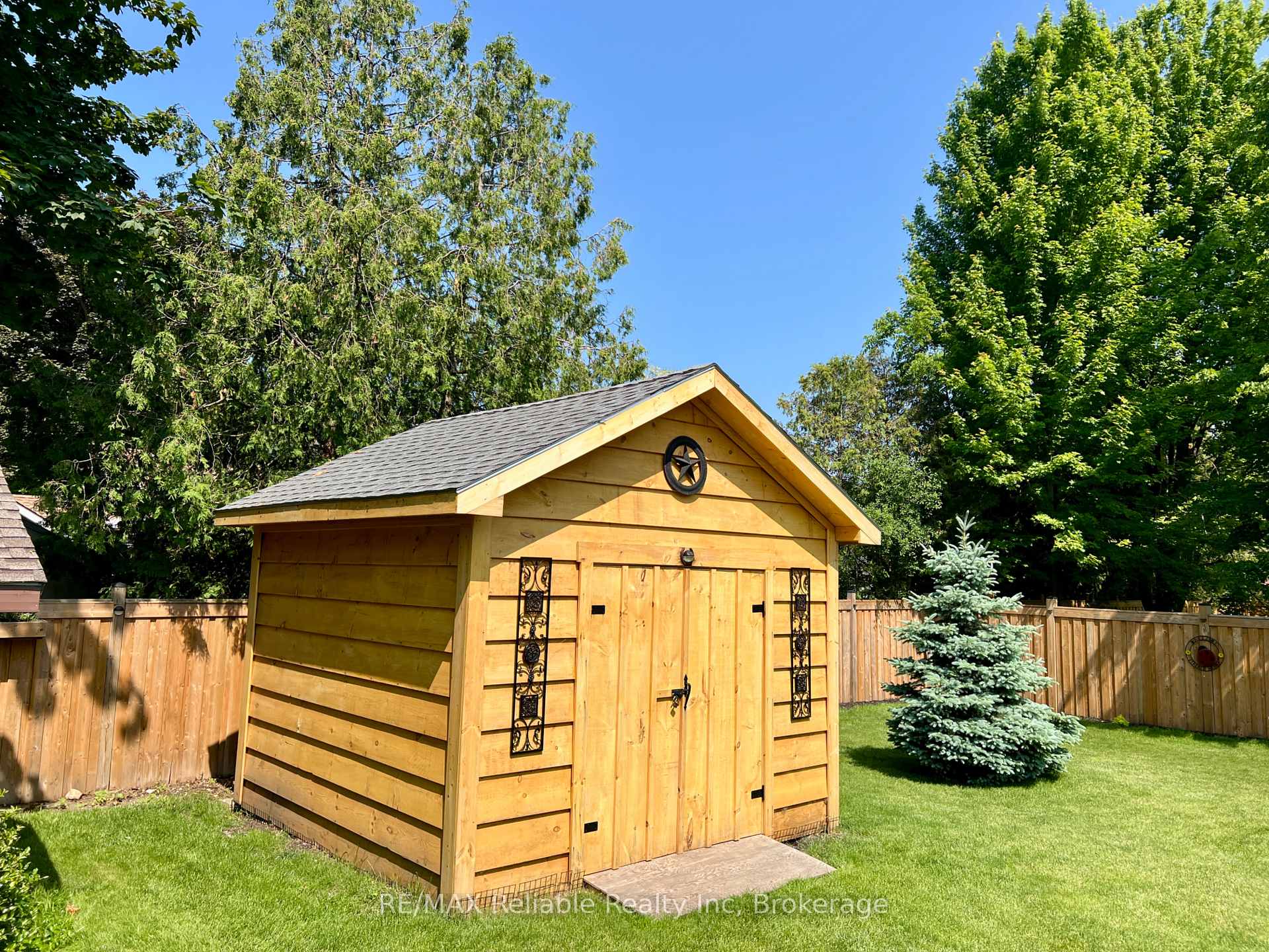 Photo 46 of 17 Louisa Street, Bluewater, Bayfield — HOMEH