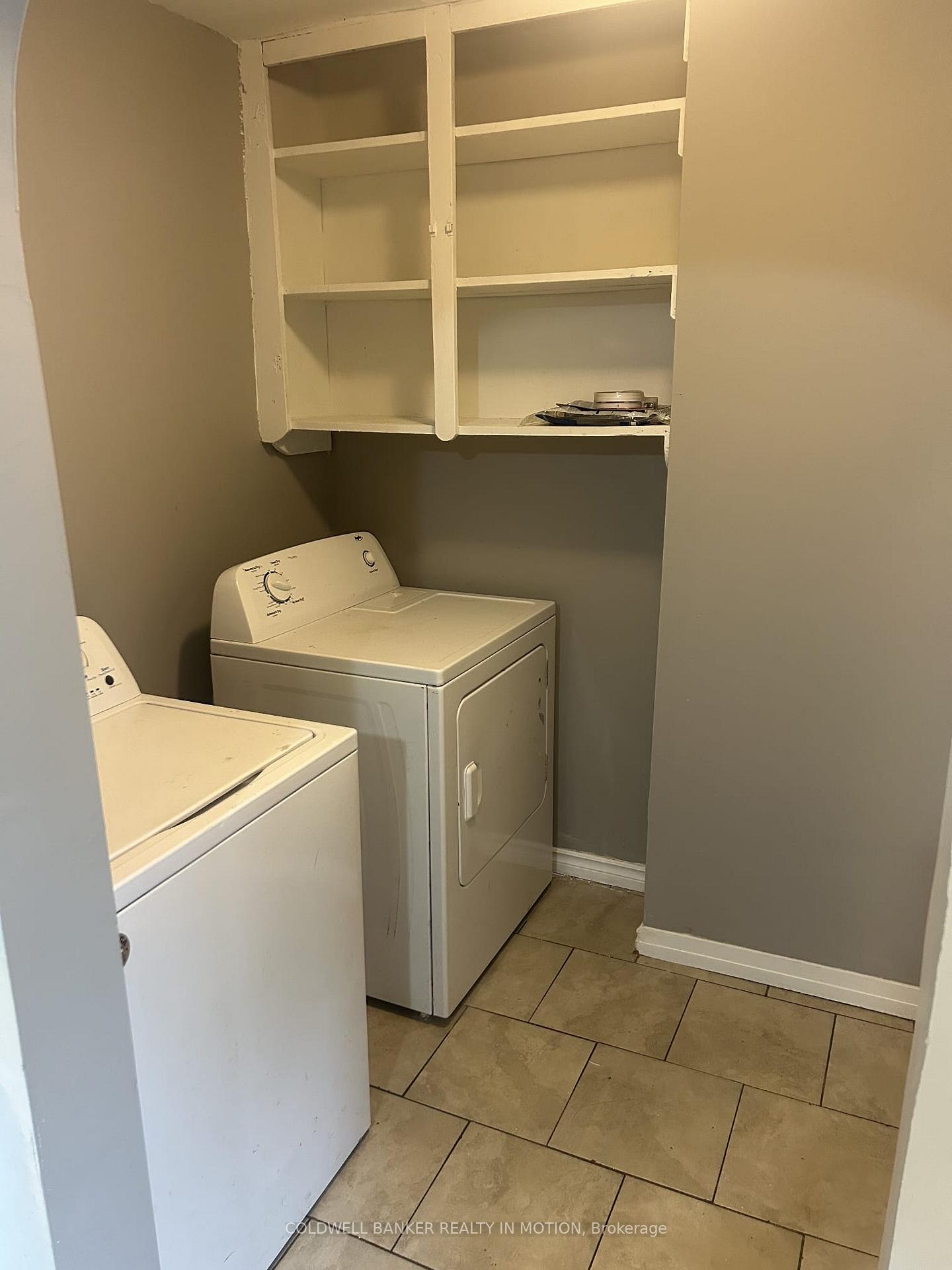 Photo 4 of Unit Upper level, 89 Garner Avenue, Welland, Welland Downtown — HOMEH
