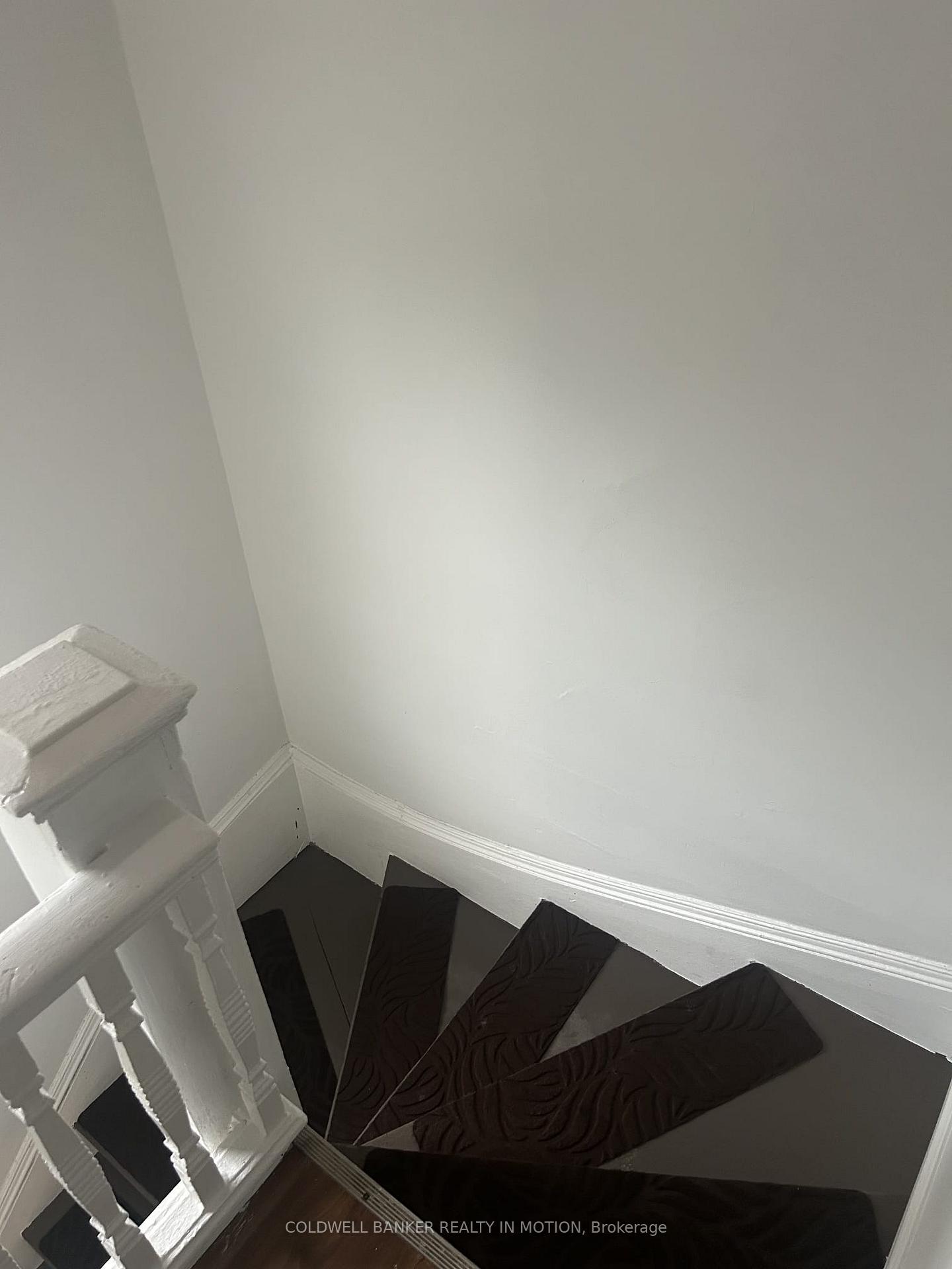 Photo 10 of Unit Upper level, 89 Garner Avenue, Welland, Welland Downtown — HOMEH