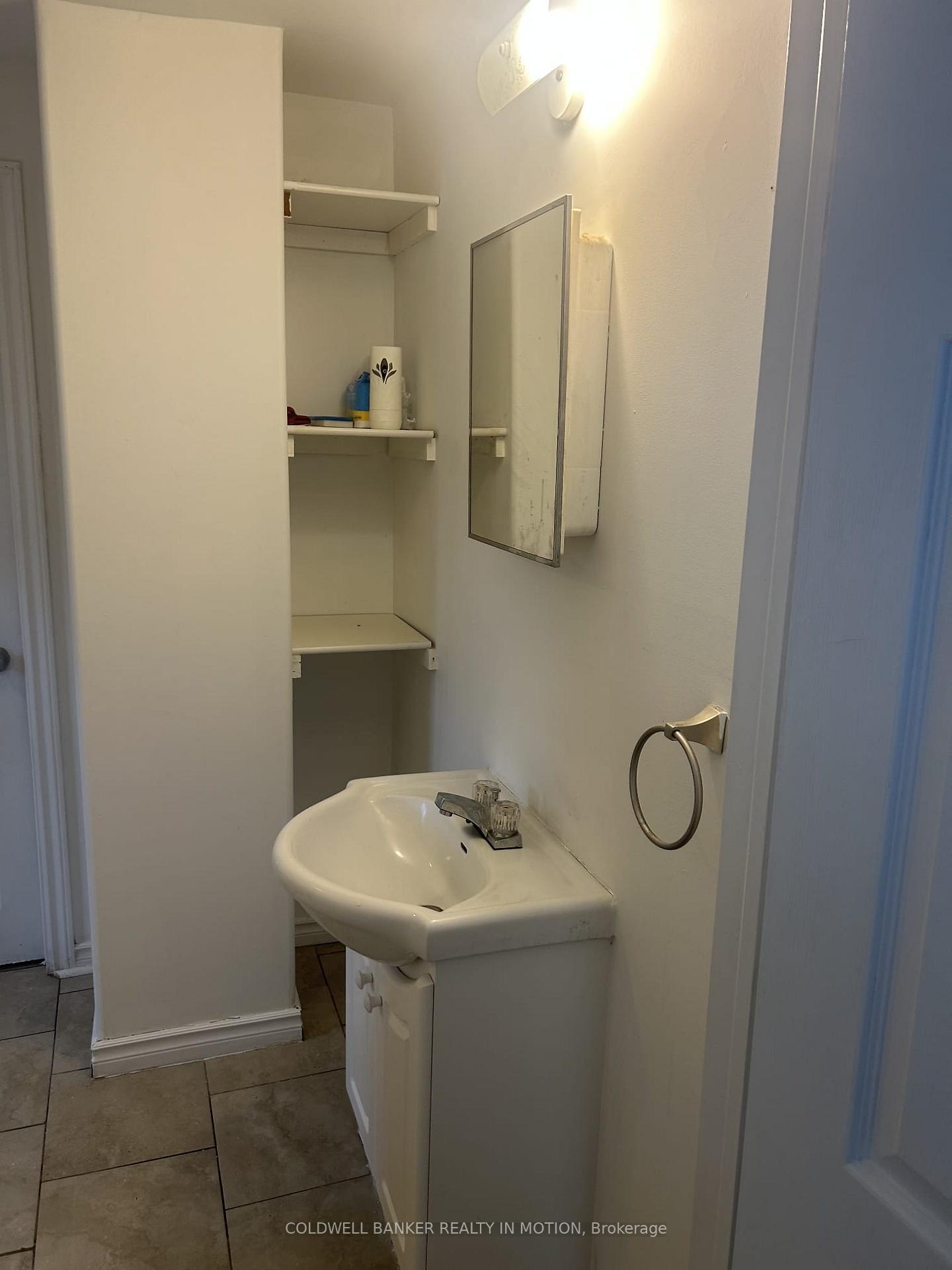 Photo 15 of Unit Upper level, 89 Garner Avenue, Welland, Welland Downtown — HOMEH