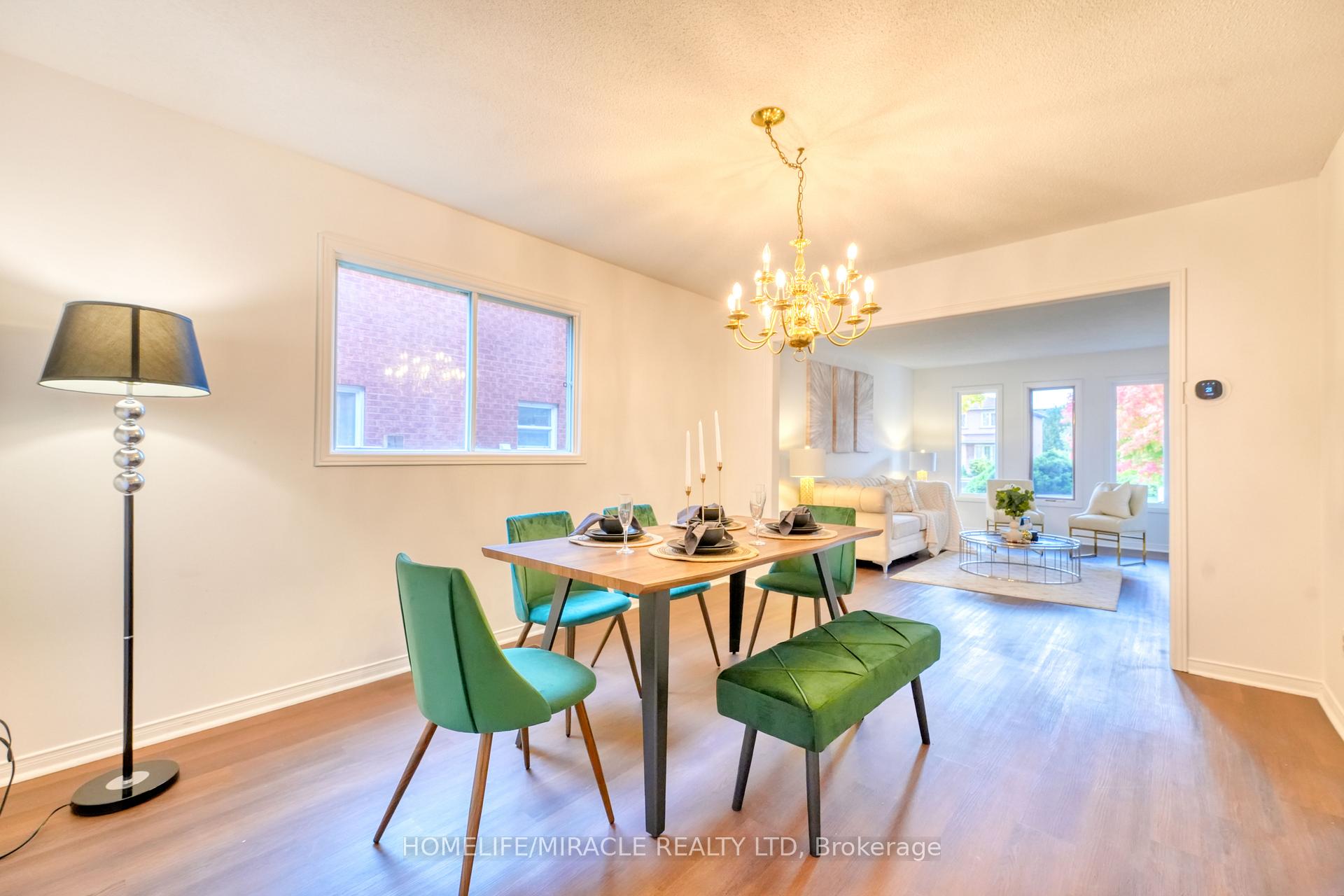 Photo 13 of 38 Falstaff Crescent, Whitby, Rolling Acres — HOMEH