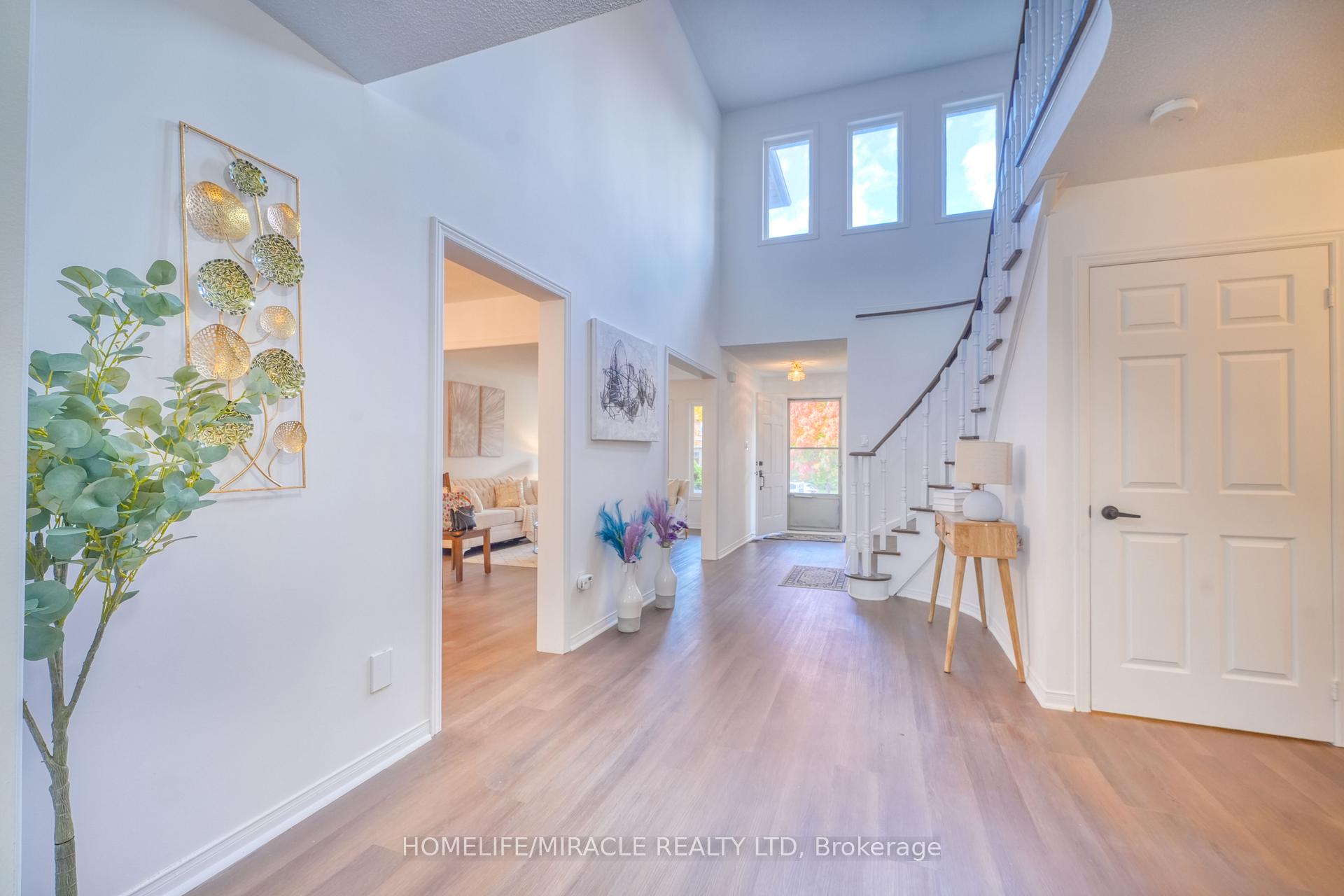 Photo 19 of 38 Falstaff Crescent, Whitby, Rolling Acres — HOMEH