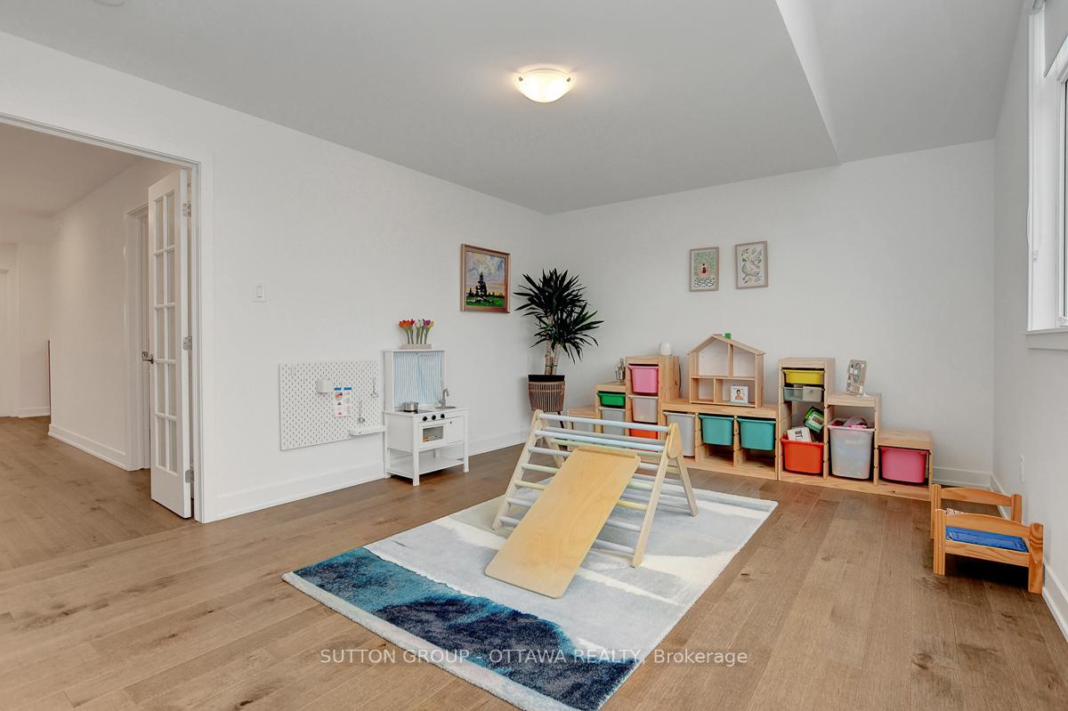 Photo 29 of 908 Duxbury Lane, Ottawa, Riverside South/Gloucester Glen — HOMEH