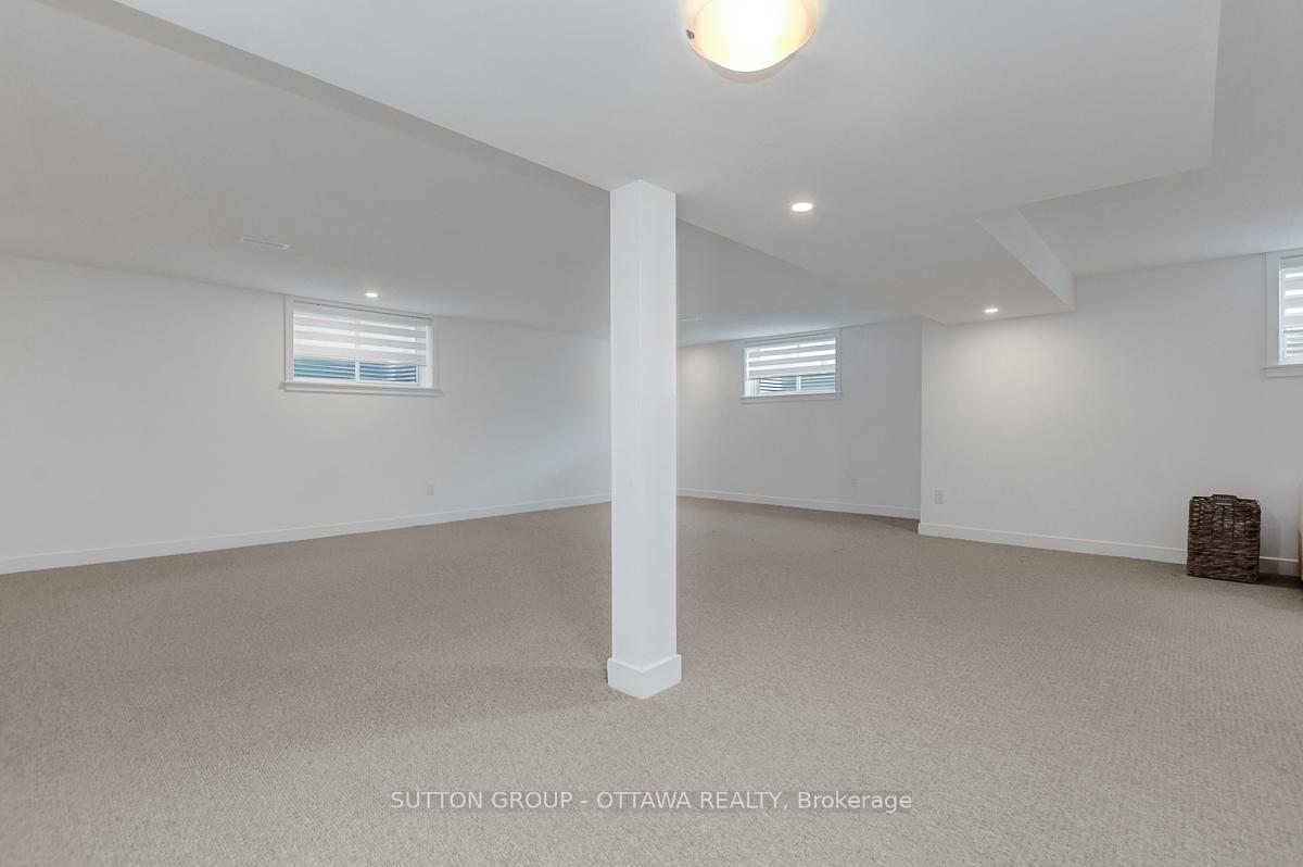 Photo 31 of 908 Duxbury Lane, Ottawa, Riverside South/Gloucester Glen — HOMEH
