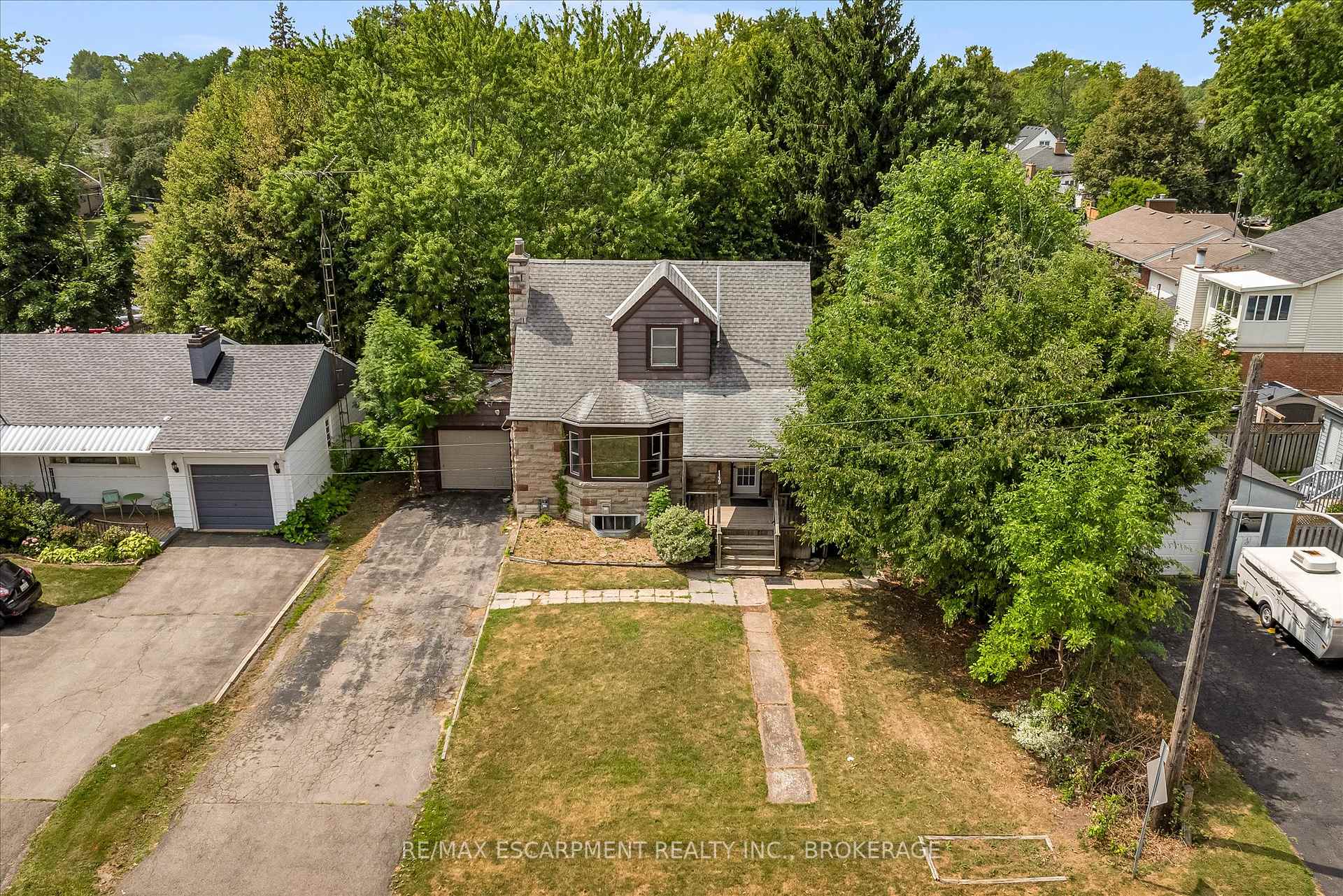Photo 2 of 149 First Avenue, Welland, Prince Charles — HOMEH