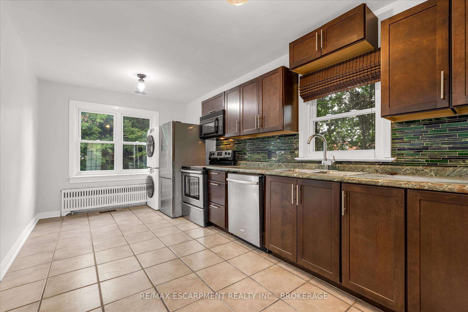 Photo 16 of 149 First Avenue, Welland, Prince Charles — HOMEH