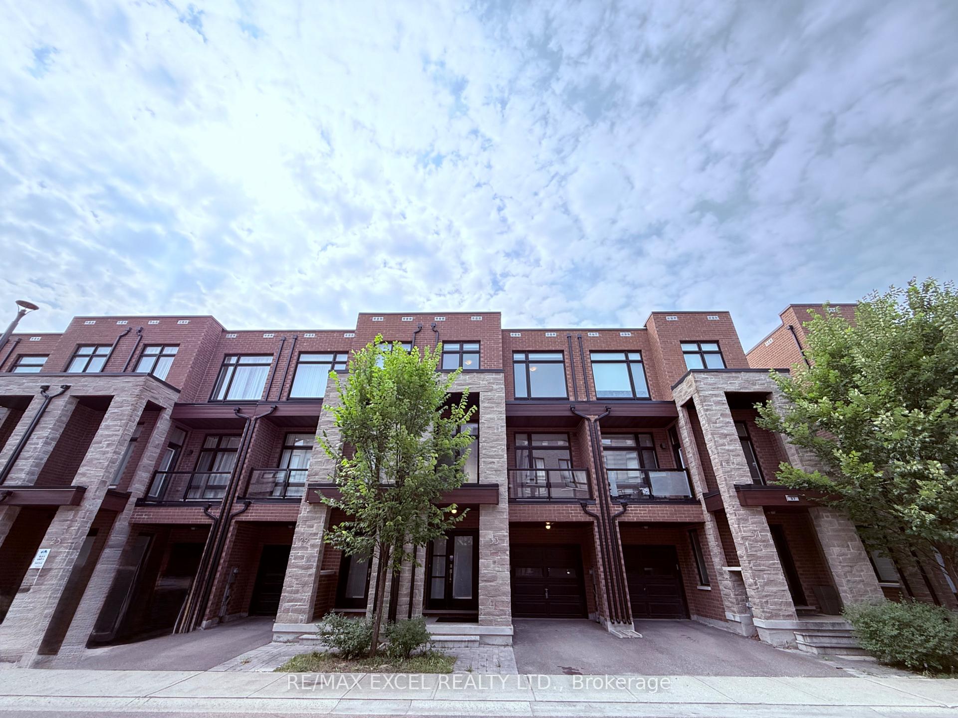 Photo 1 of 33 Benoit Street, Vaughan, Vellore Village — HOMEH