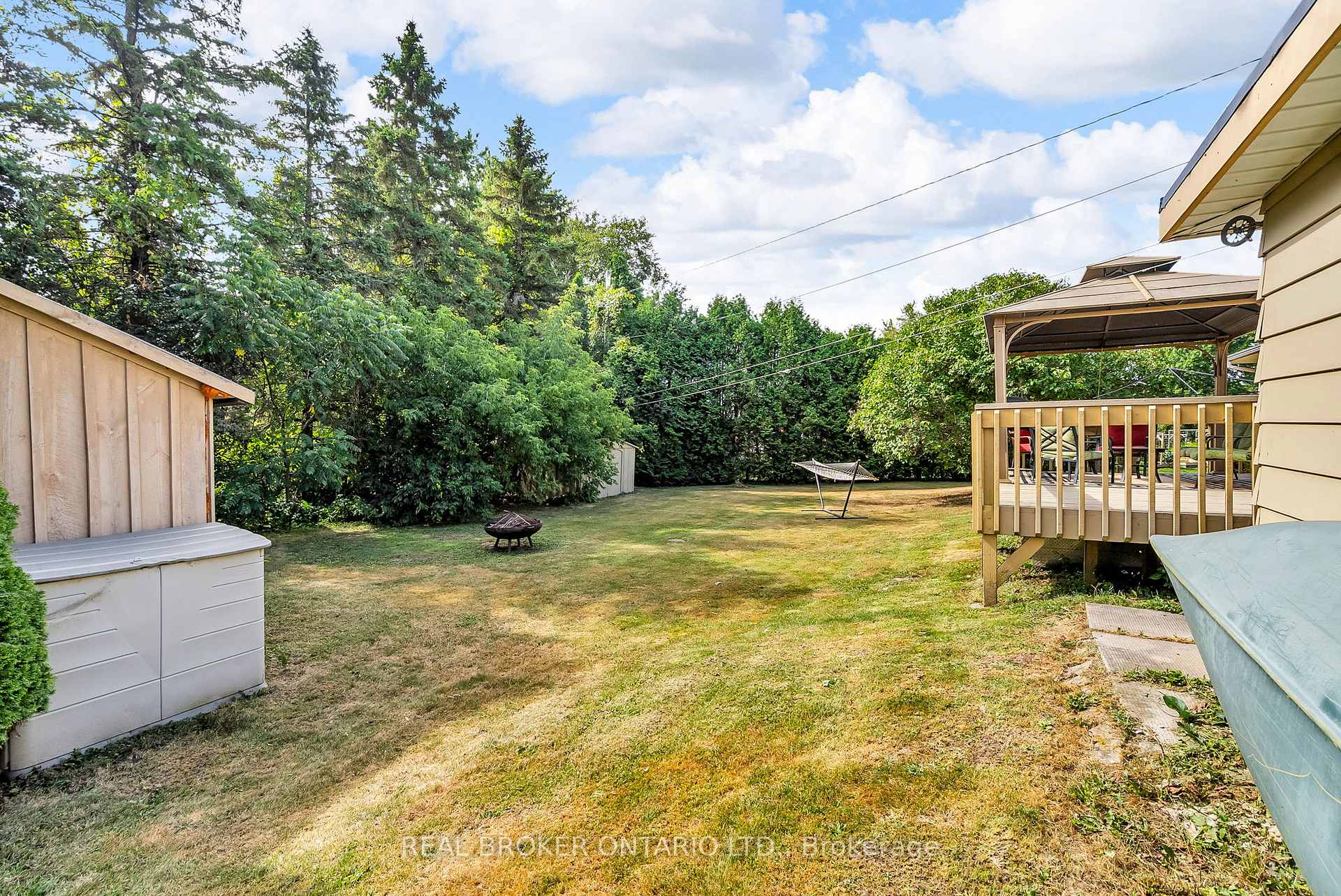 Photo 37 of 19 Sunset Drive, Augusta, Augusta Twp — HOMEH