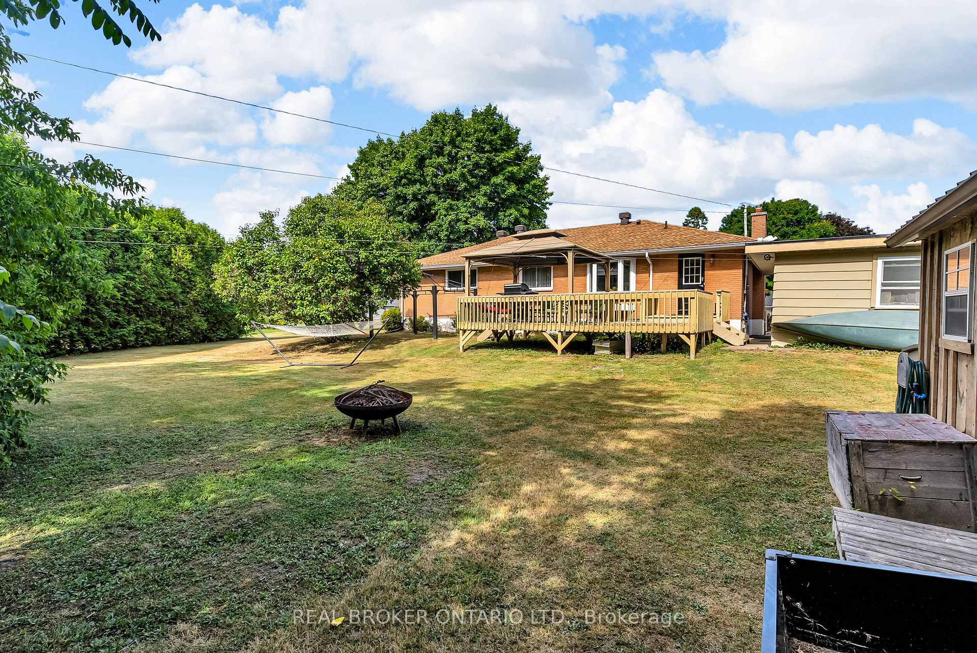 Photo 36 of 19 Sunset Drive, Augusta, Augusta Twp — HOMEH