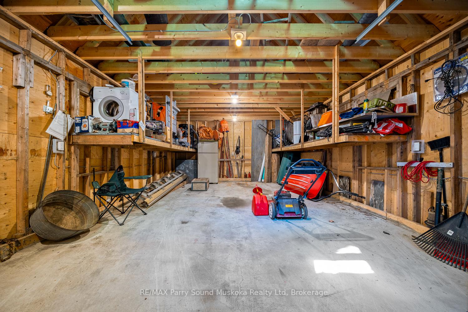 Photo 12 of 53 Clear Lake Road, Whitestone — HOMEH