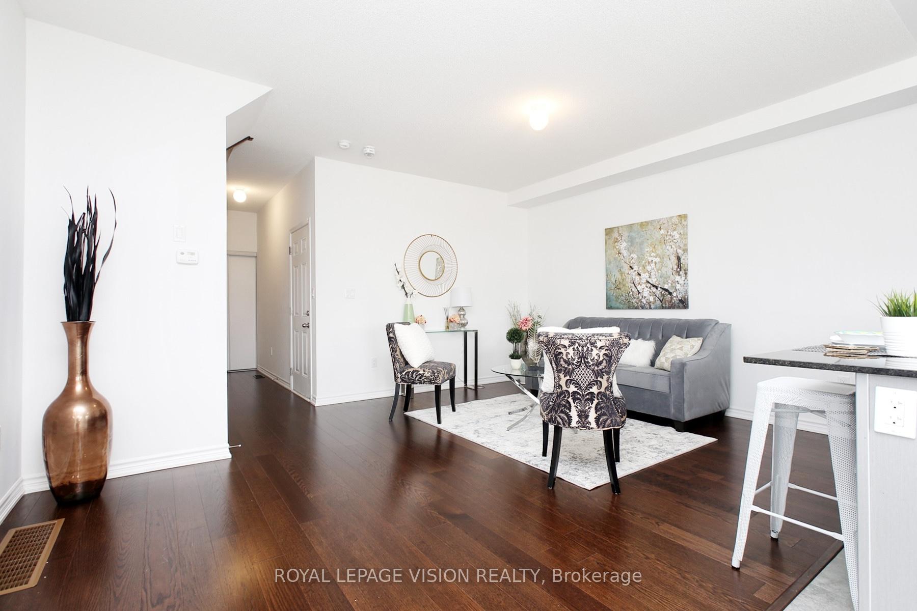 Photo 3 of 24 Prospect Way, Whitby, Pringle Creek — HOMEH