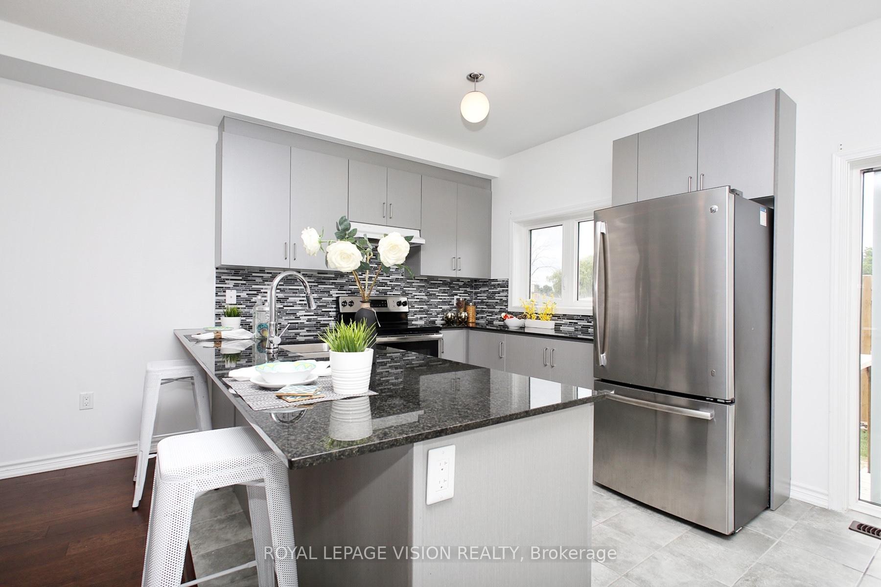 Photo 4 of 24 Prospect Way, Whitby, Pringle Creek — HOMEH