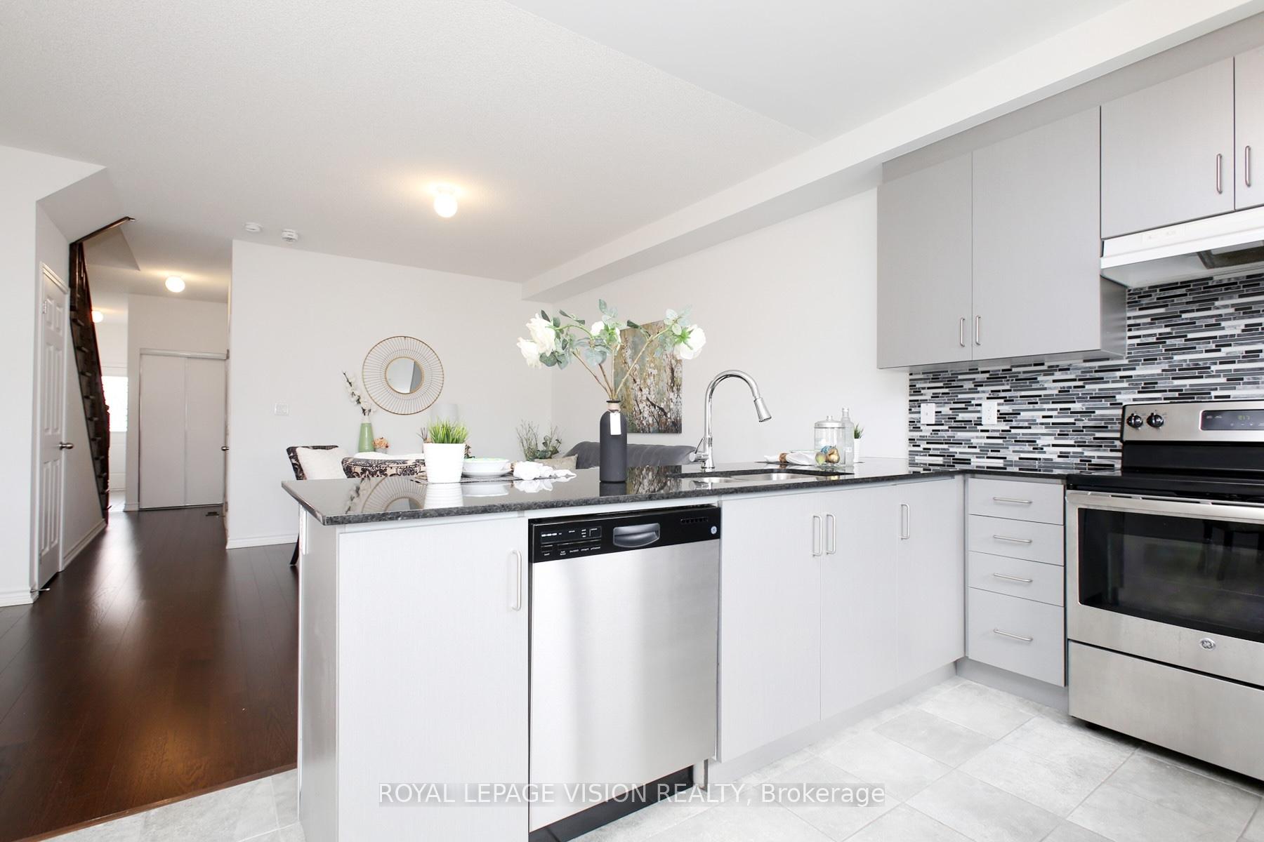 Photo 5 of 24 Prospect Way, Whitby, Pringle Creek — HOMEH