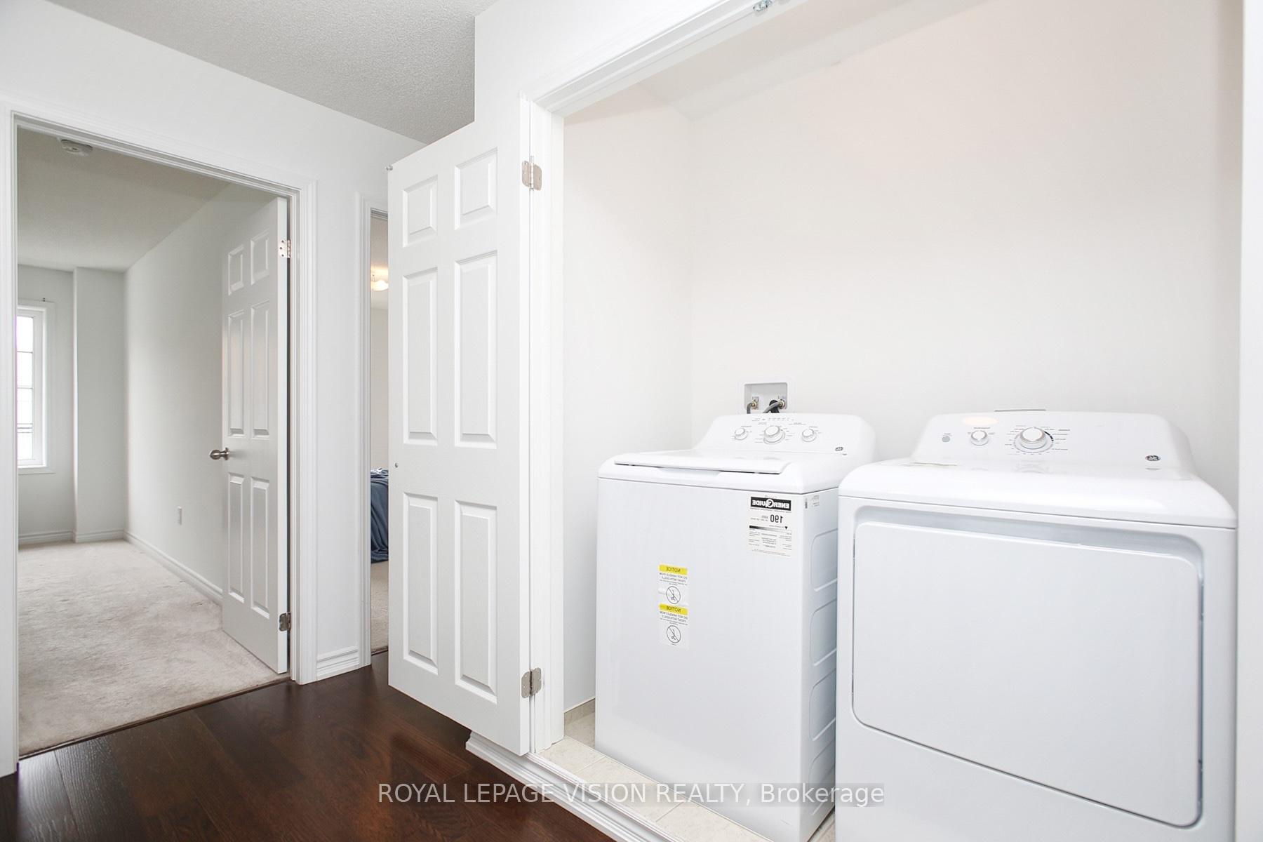 Photo 12 of 24 Prospect Way, Whitby, Pringle Creek — HOMEH
