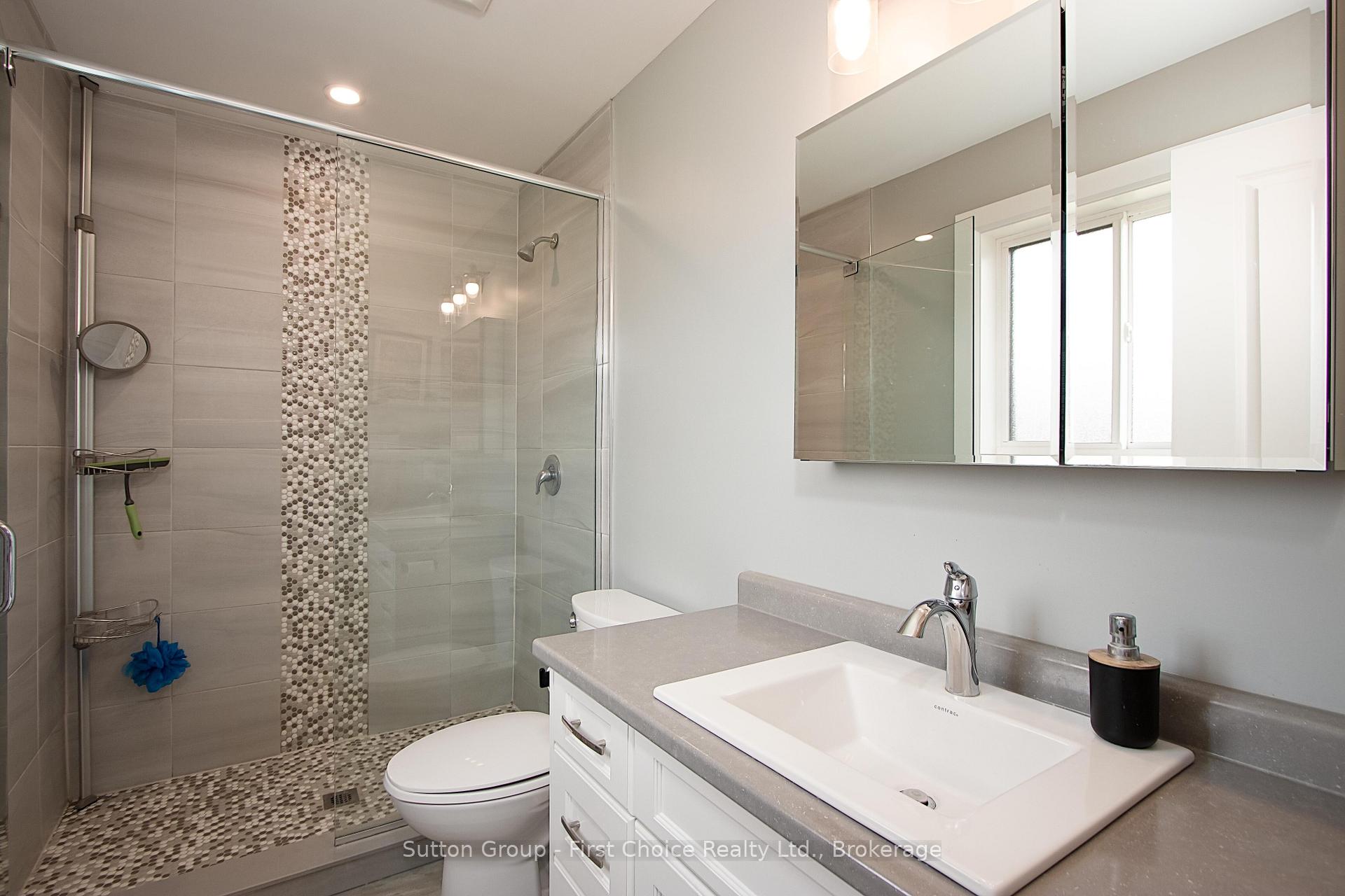 Photo 12 of 234 Matheson Drive, West Perth, Mitchell — HOMEH