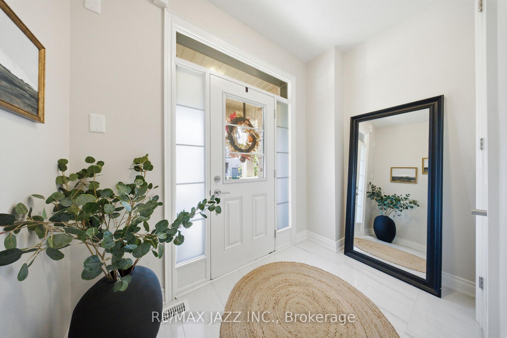 Photo 4 of 127 Laing Drive, Whitby, Rural Whitby — HOMEH